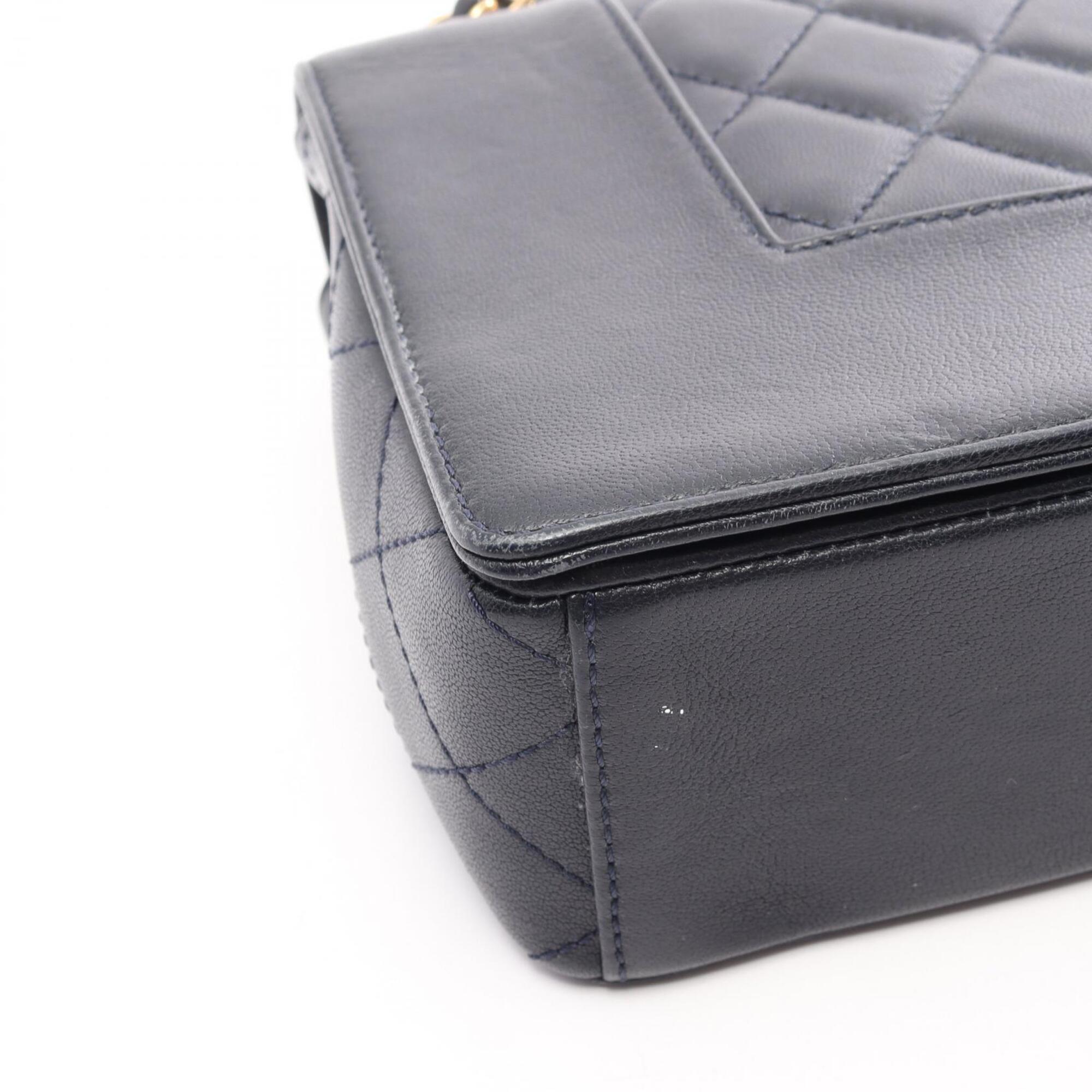 Chanel Navy Leather Handbag Shoulder Bag (Pre-Owned)