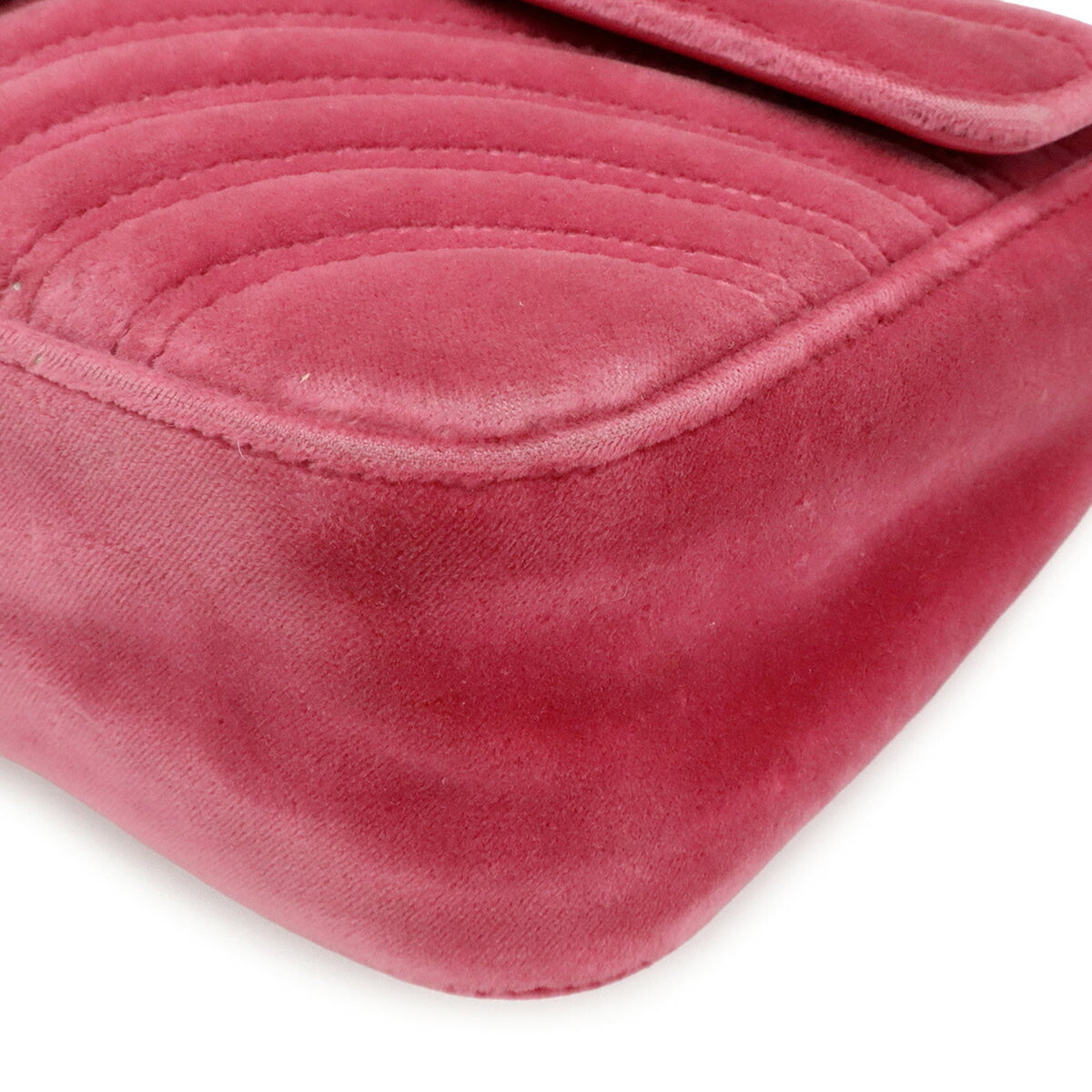Gucci Pink Suede Pochette Shoulder Bag (Pre-Owned)