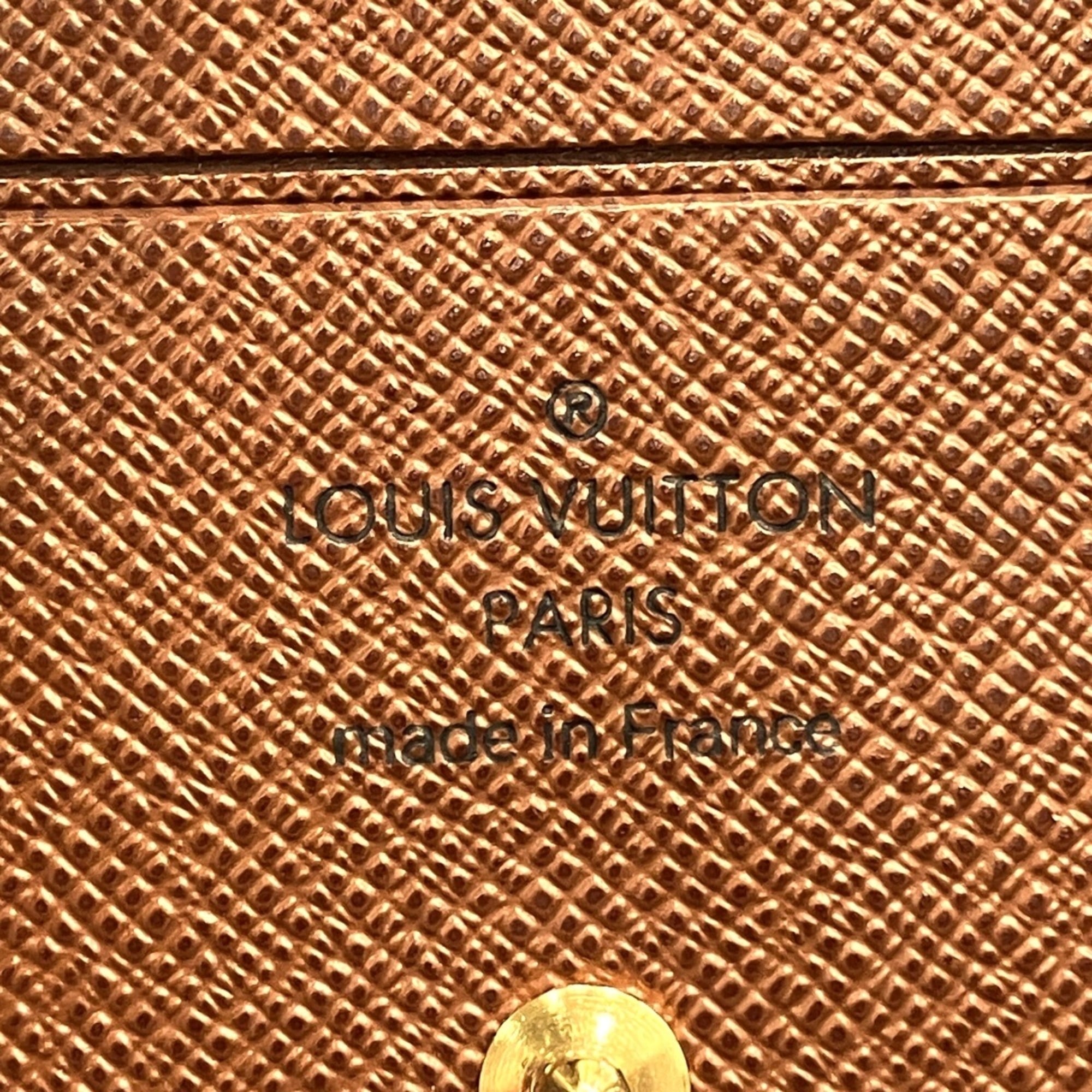 Louis Vuitton Monogram Monogram Wallet (Bi-Fold) (Pre-Owned)
