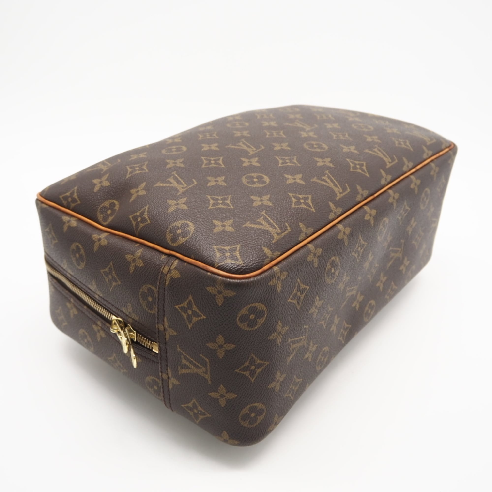 Louis Vuitton Brown Coated Canvas Leather Handbag (Pre-Owned)