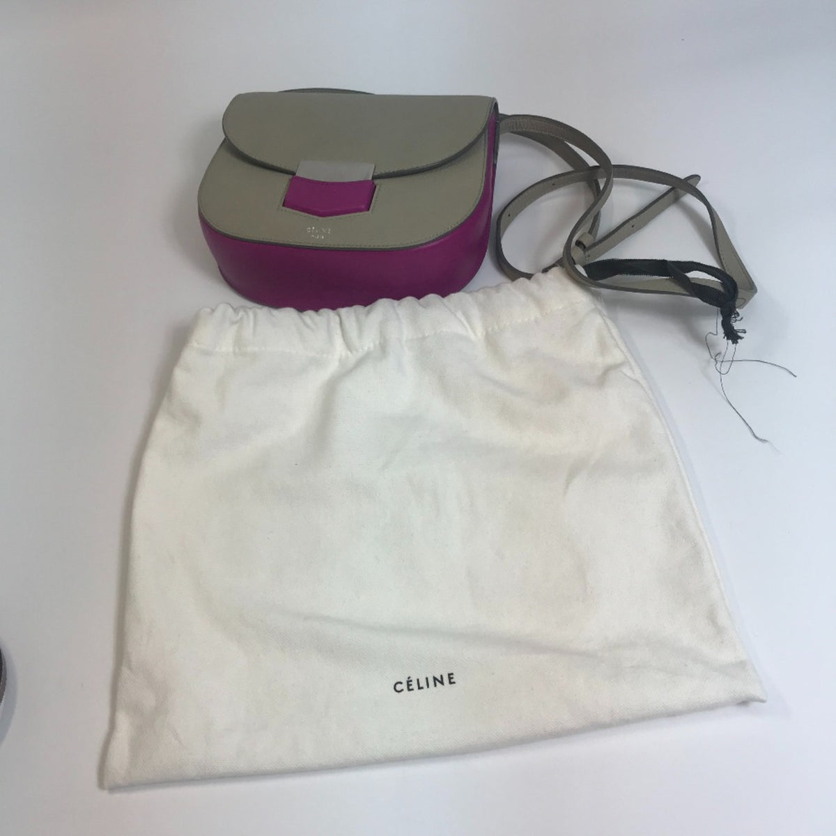 Celine Gray Leather Shoulder Bag (Pre-Owned)