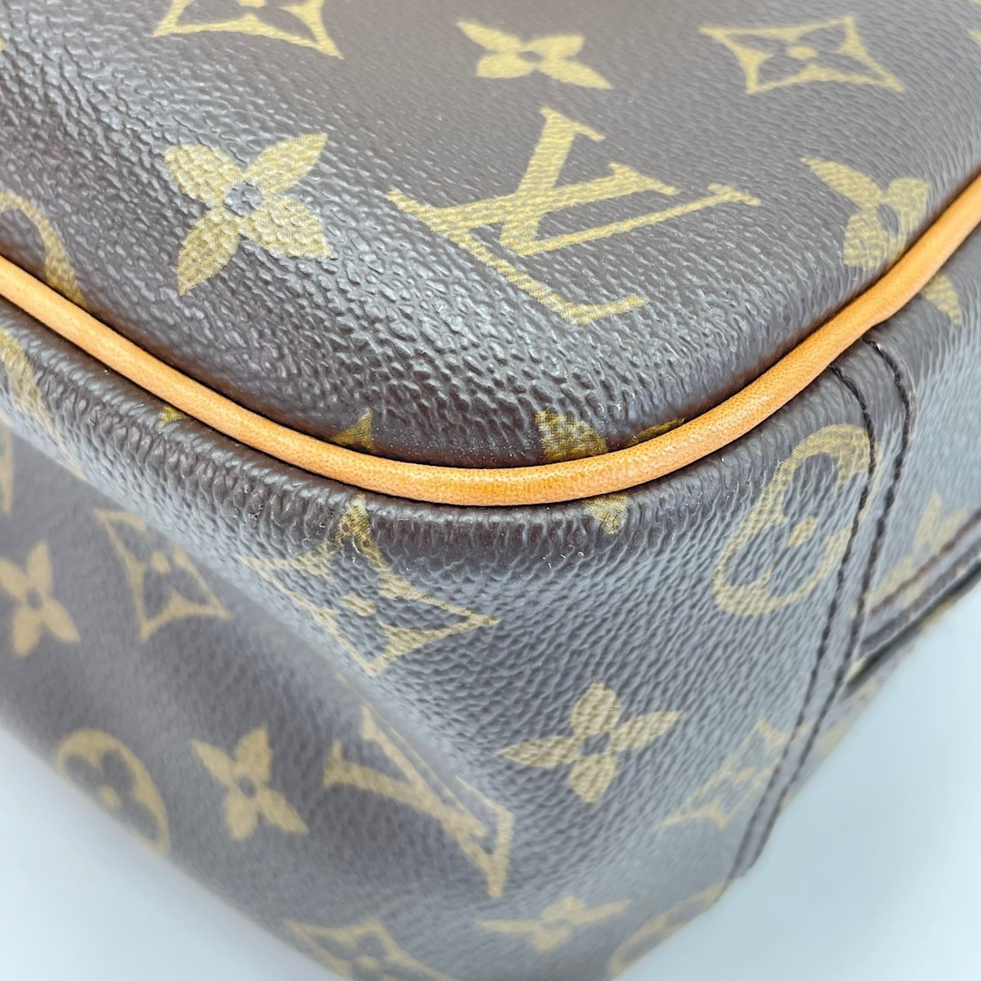Louis Vuitton Monogram Brown Monogram Handbag (Pre-Owned)
