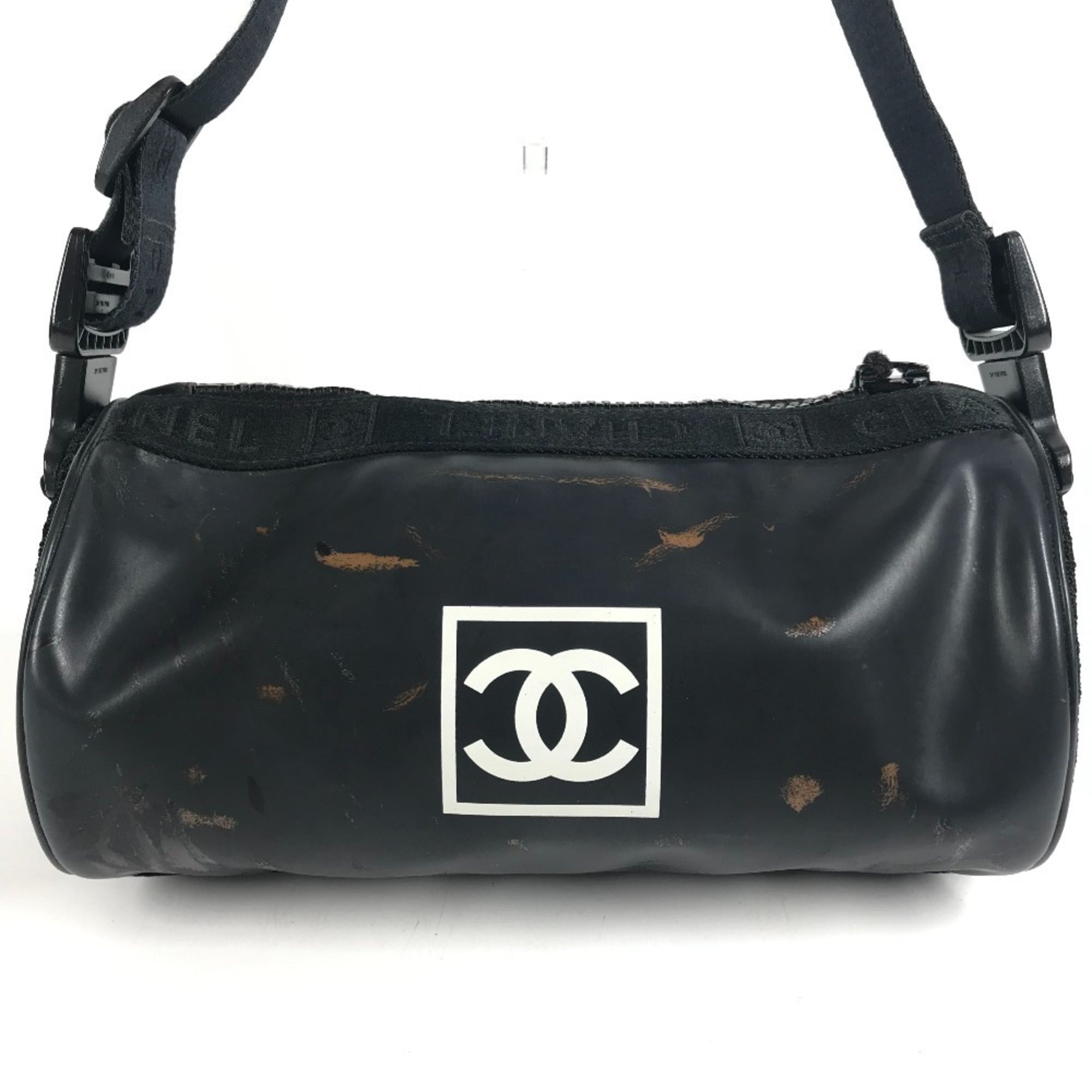 Chanel Black White Nylon Shoulder Bag (Pre-Owned)