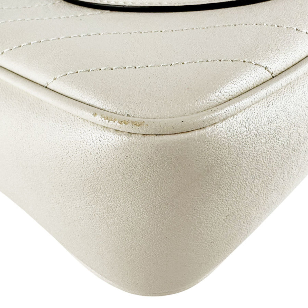 Gucci Ivory Leather Shoulder Bag (Pre-Owned)