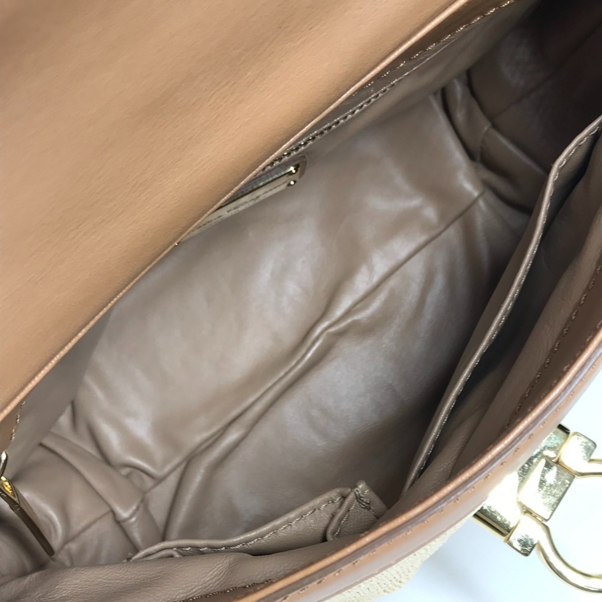 Salvatore Ferragamo Beige Straw Leather Handbag Shoulder Bag (Pre-Owned)