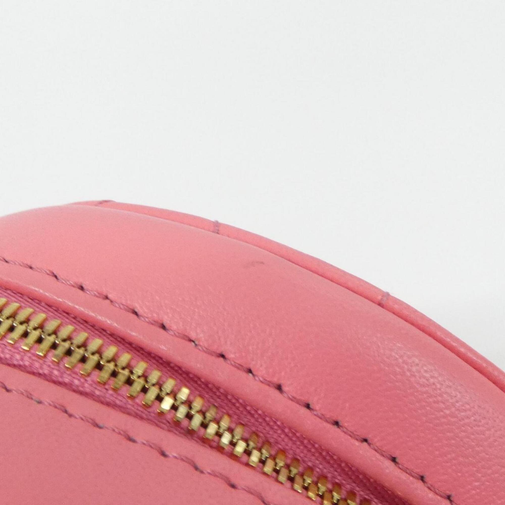 Chanel Pink Leather Shoulder Bag (Pre-Owned)