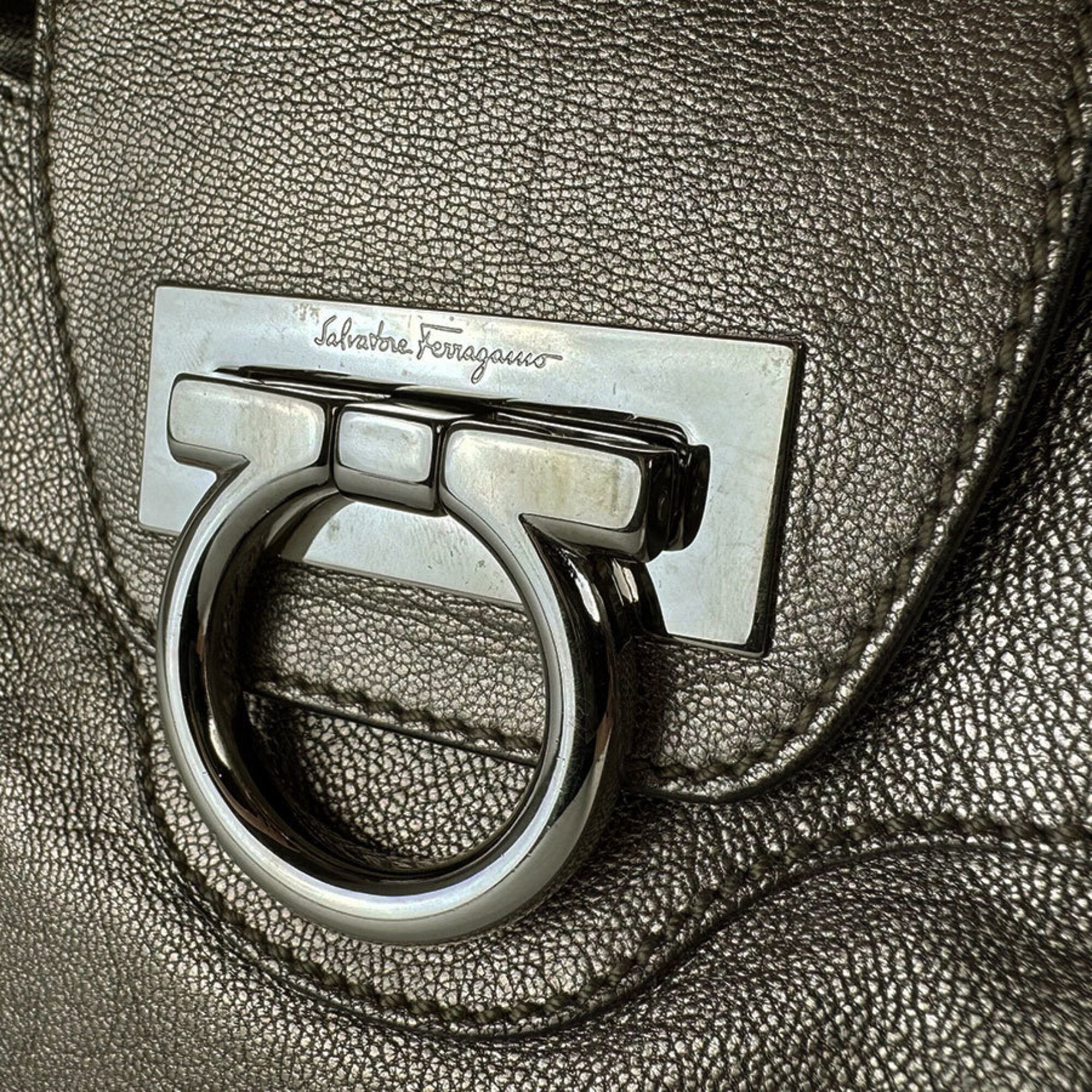 Salvatore Ferragamo Khaki Metallic Leather Handbag (Pre-Owned)