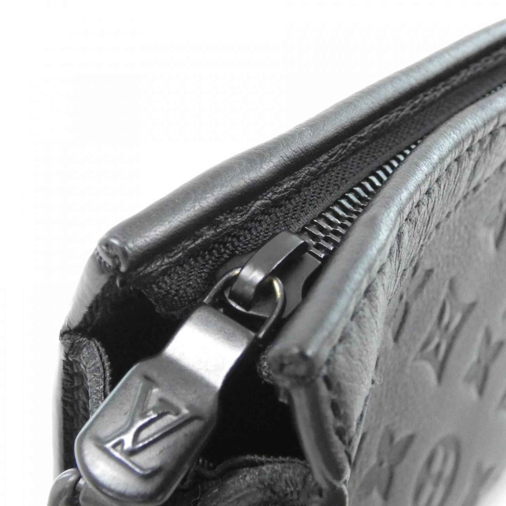 Louis Vuitton Black Leather Pouch Shoulder Bag (Pre-Owned)