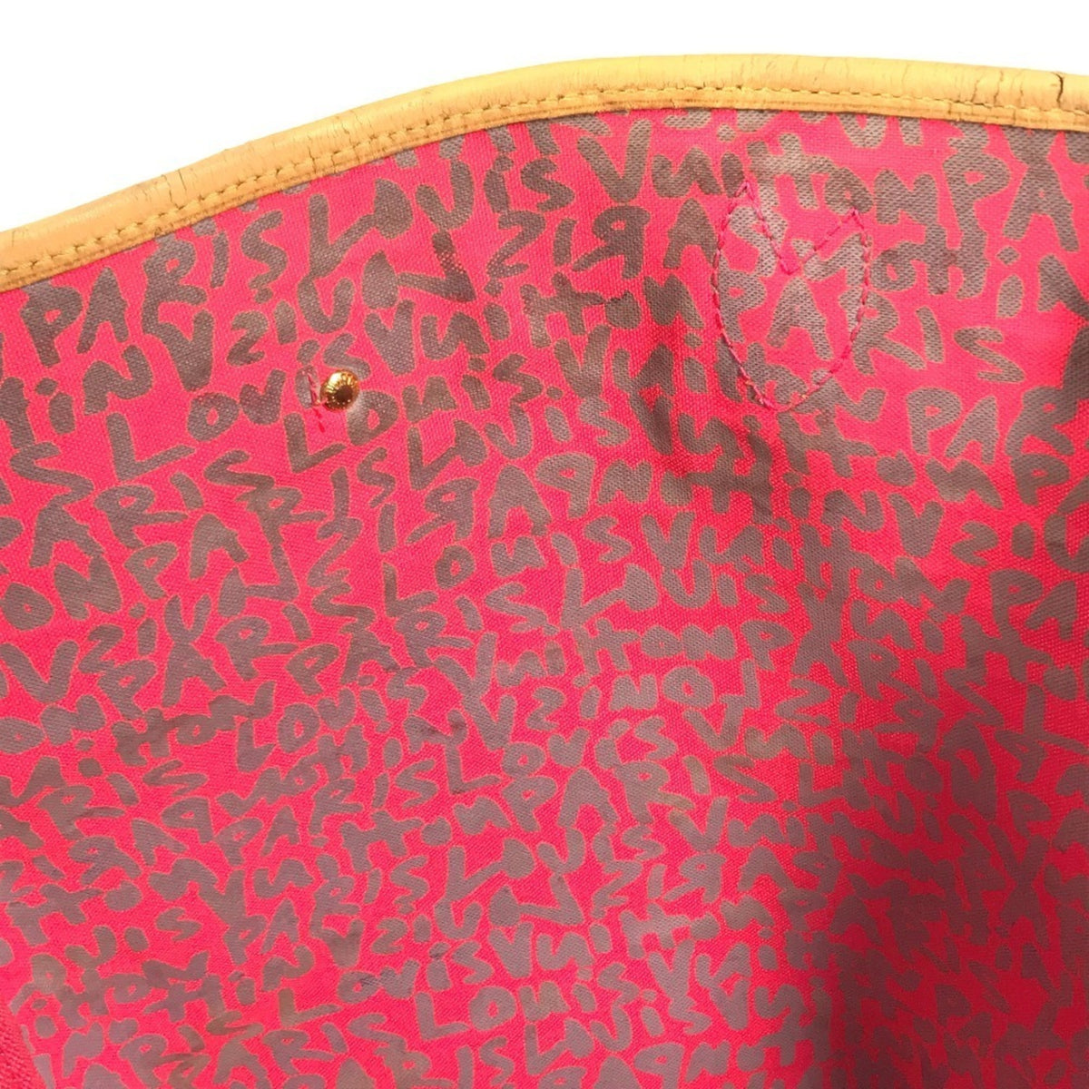 Louis Vuitton Pink Monogram Graffiti Canvas Shoulder Bag Tote Bag (Pre-Owned)