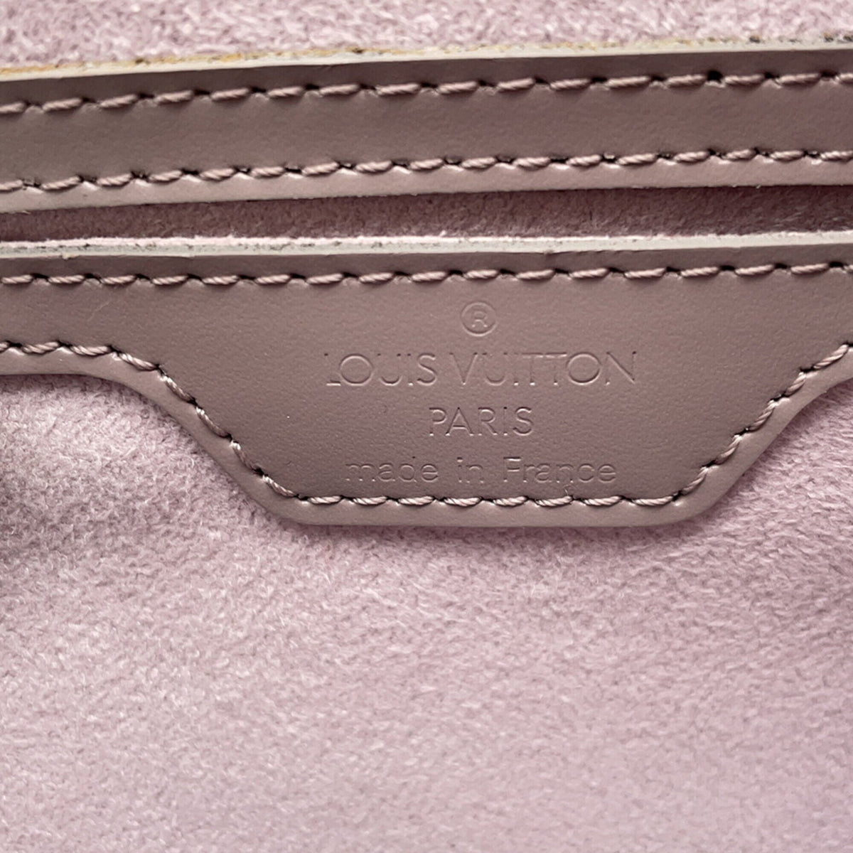 Louis Vuitton Galle Lilac Epi Leather Handbag Pouch (Pre-Owned)