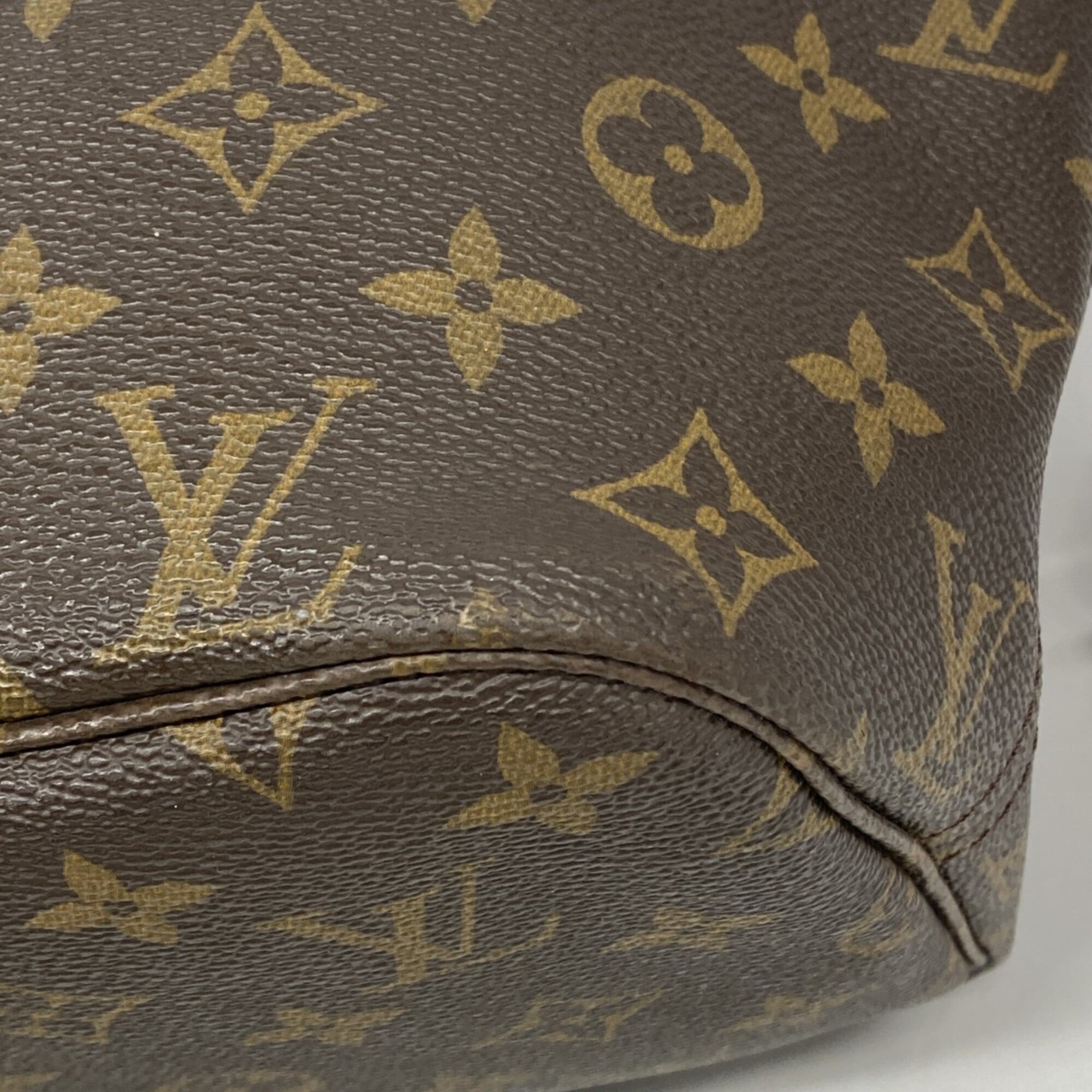 Louis Vuitton Brown Tote Bag (Pre-Owned)