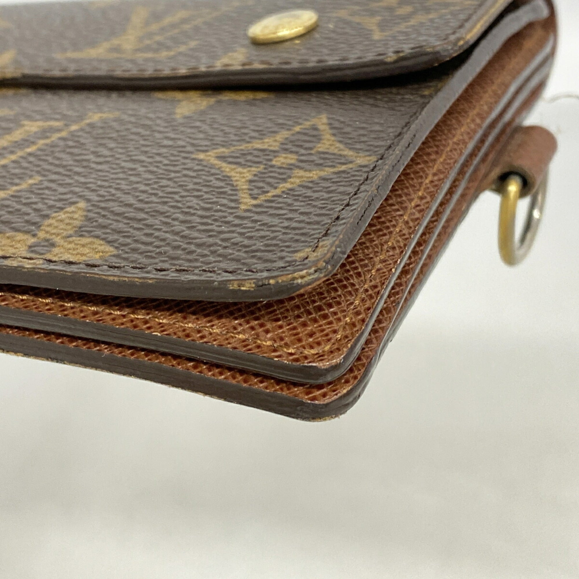 Louis Vuitton Brown Long Wallet (Bi-Fold) (Pre-Owned)
