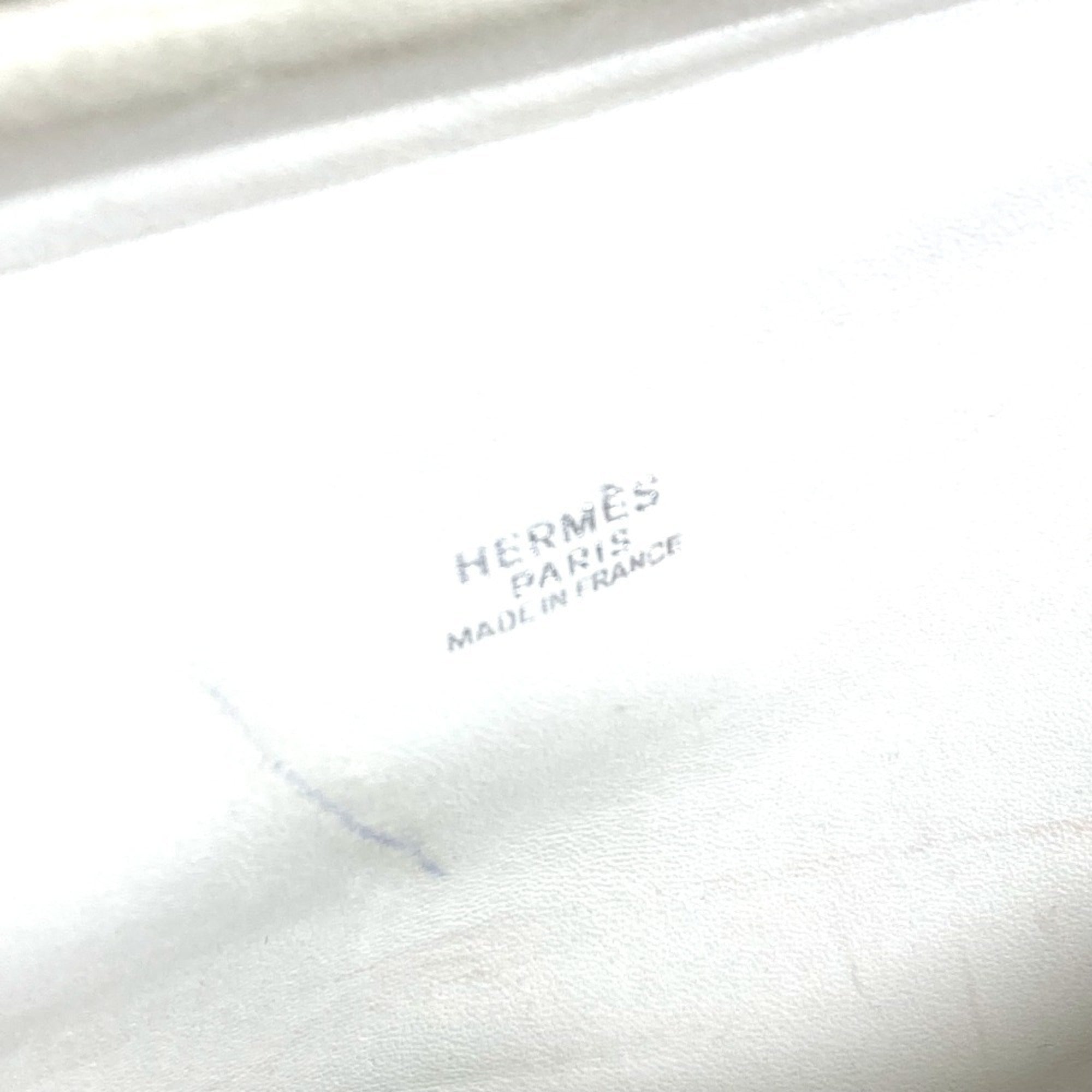 Hermes White Leather Boston Bag Handbag (Pre-Owned)