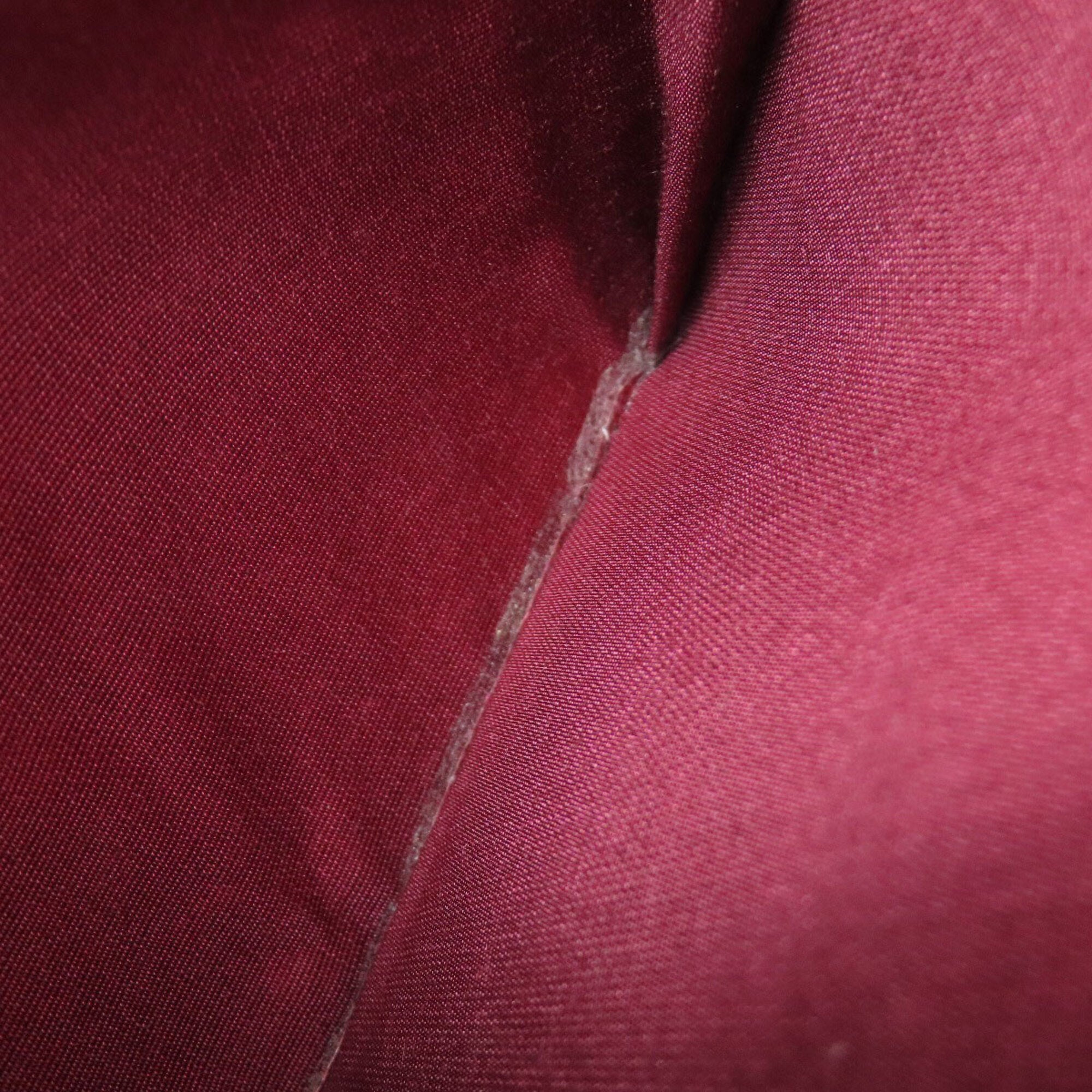 Burberry Beige Bordeaux Canvas Shoulder Bag (Pre-Owned)