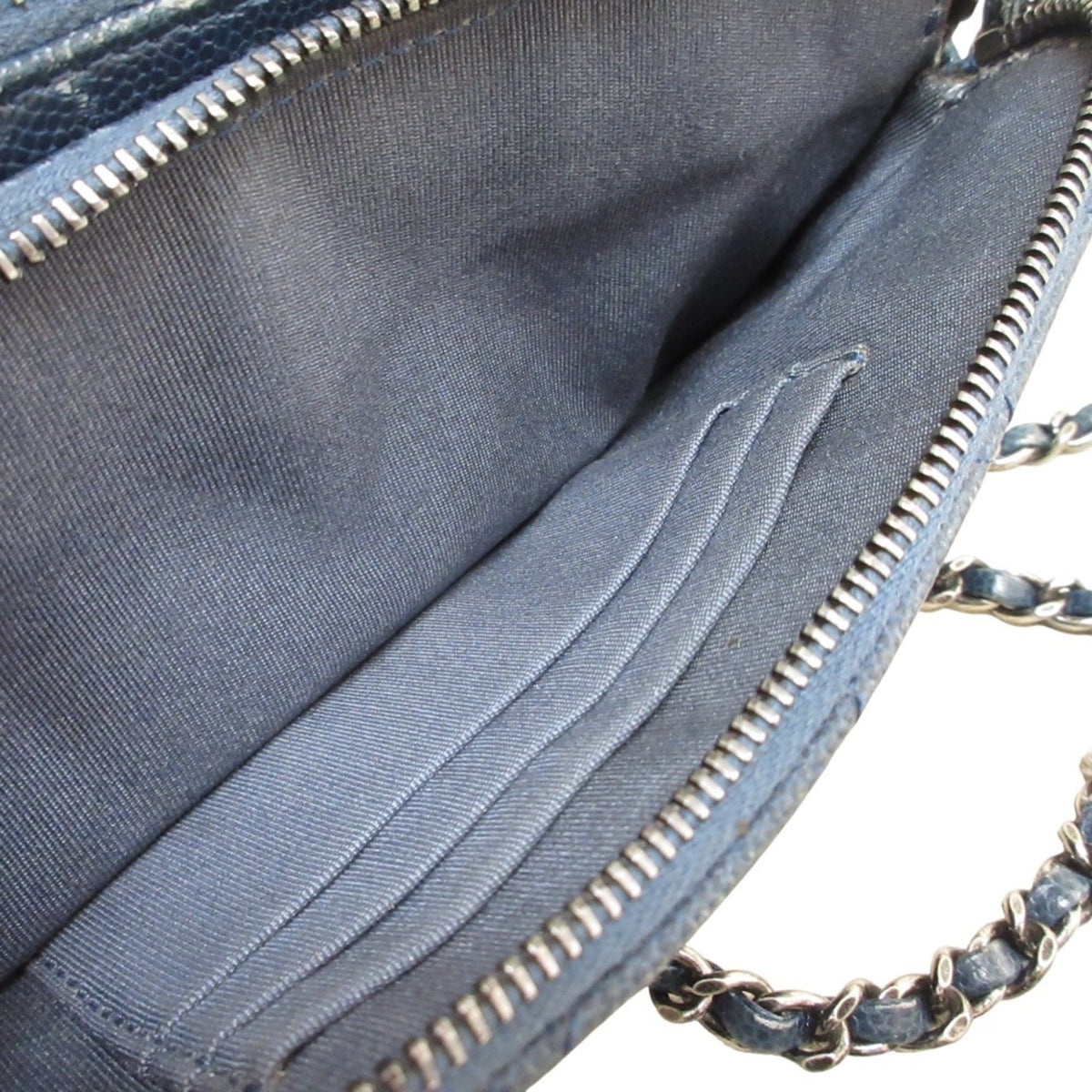 Chanel Navy Grained Calfskin Shoulder Bag (Pre-Owned)