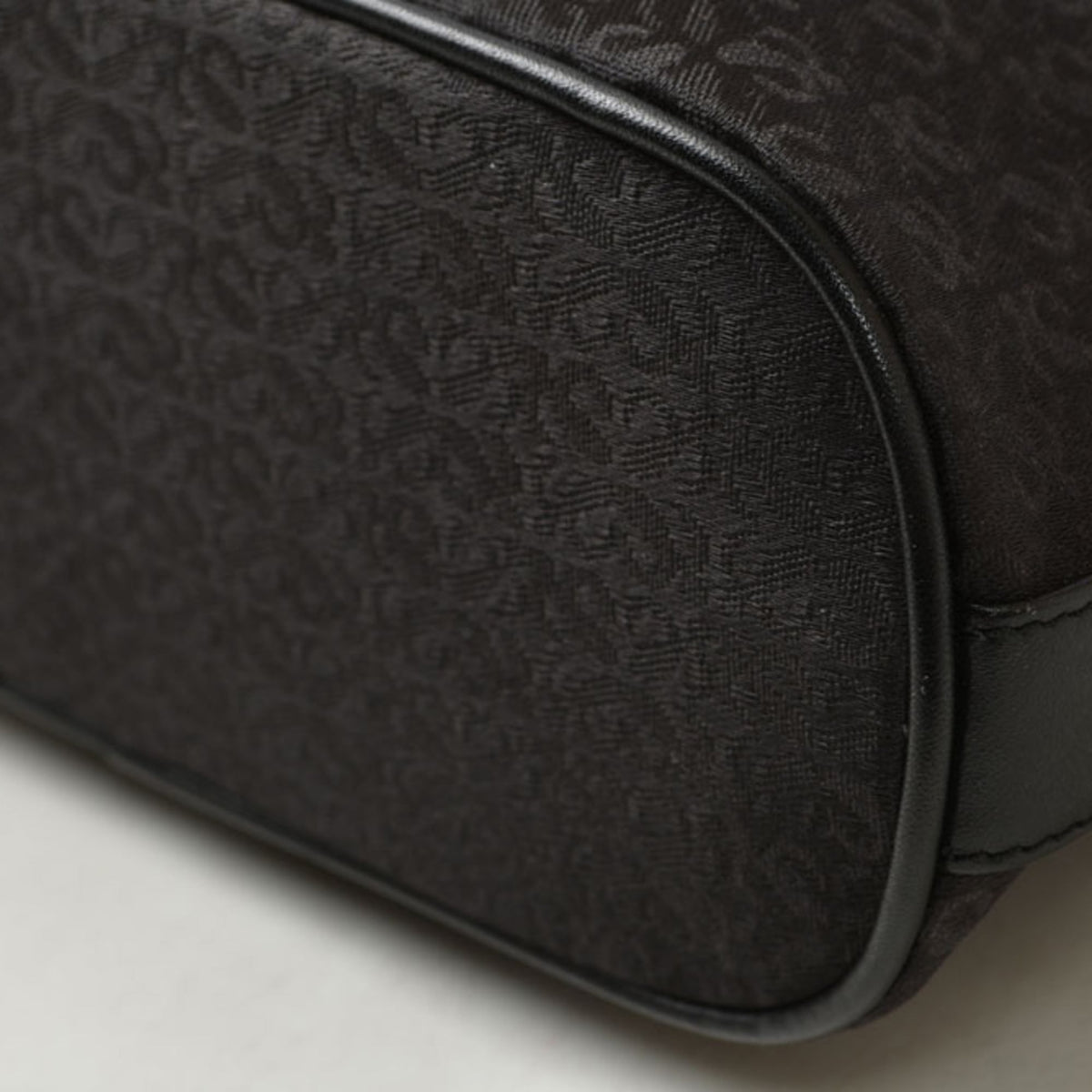 Loewe Black Canvas Leather Shoulder Bag (Pre-Owned)