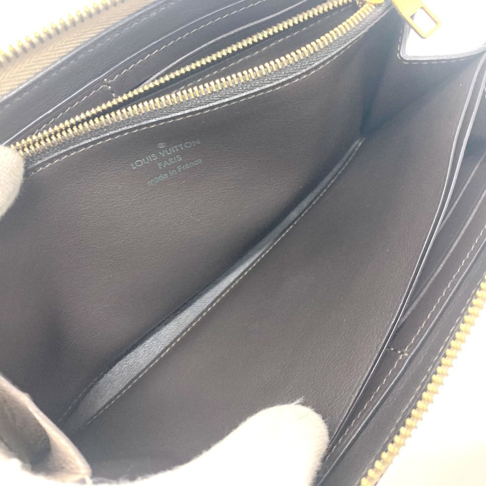 Louis Vuitton Galle Leather Long Wallet (Bi-Fold) (Pre-Owned)