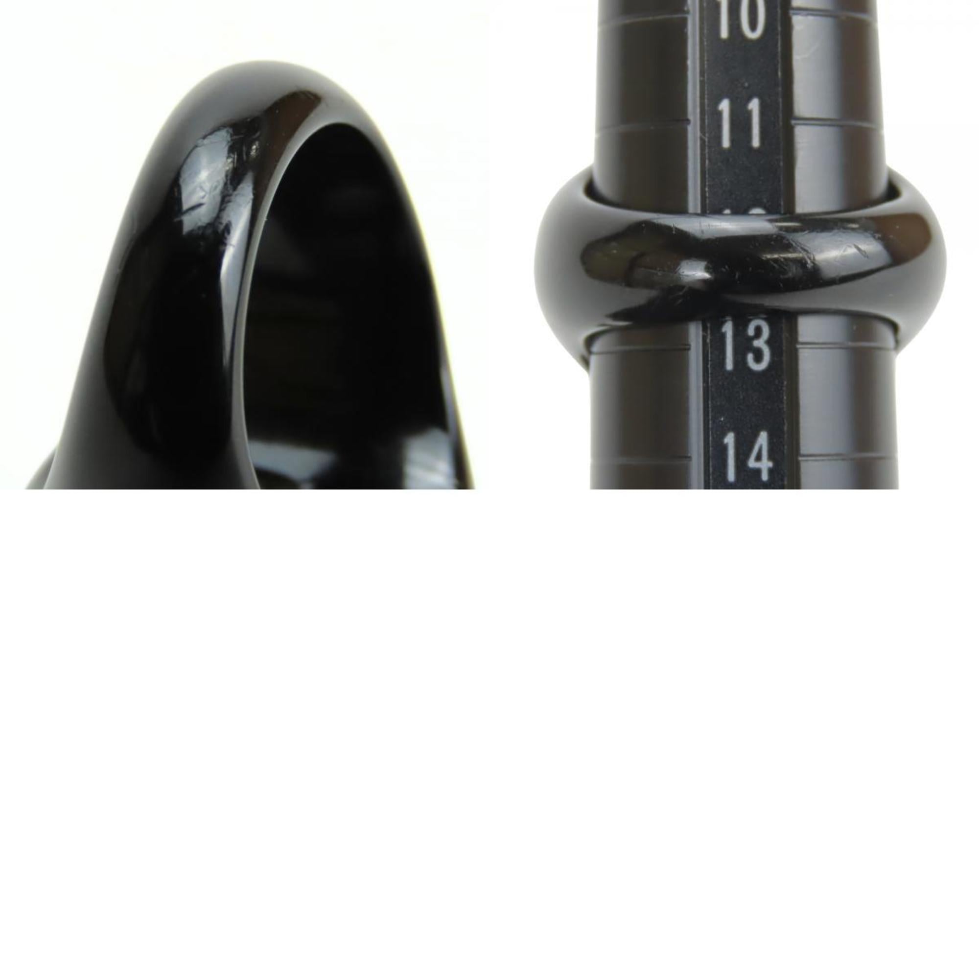 Chanel Black White Plastic Band Ring (Pre-Owned)