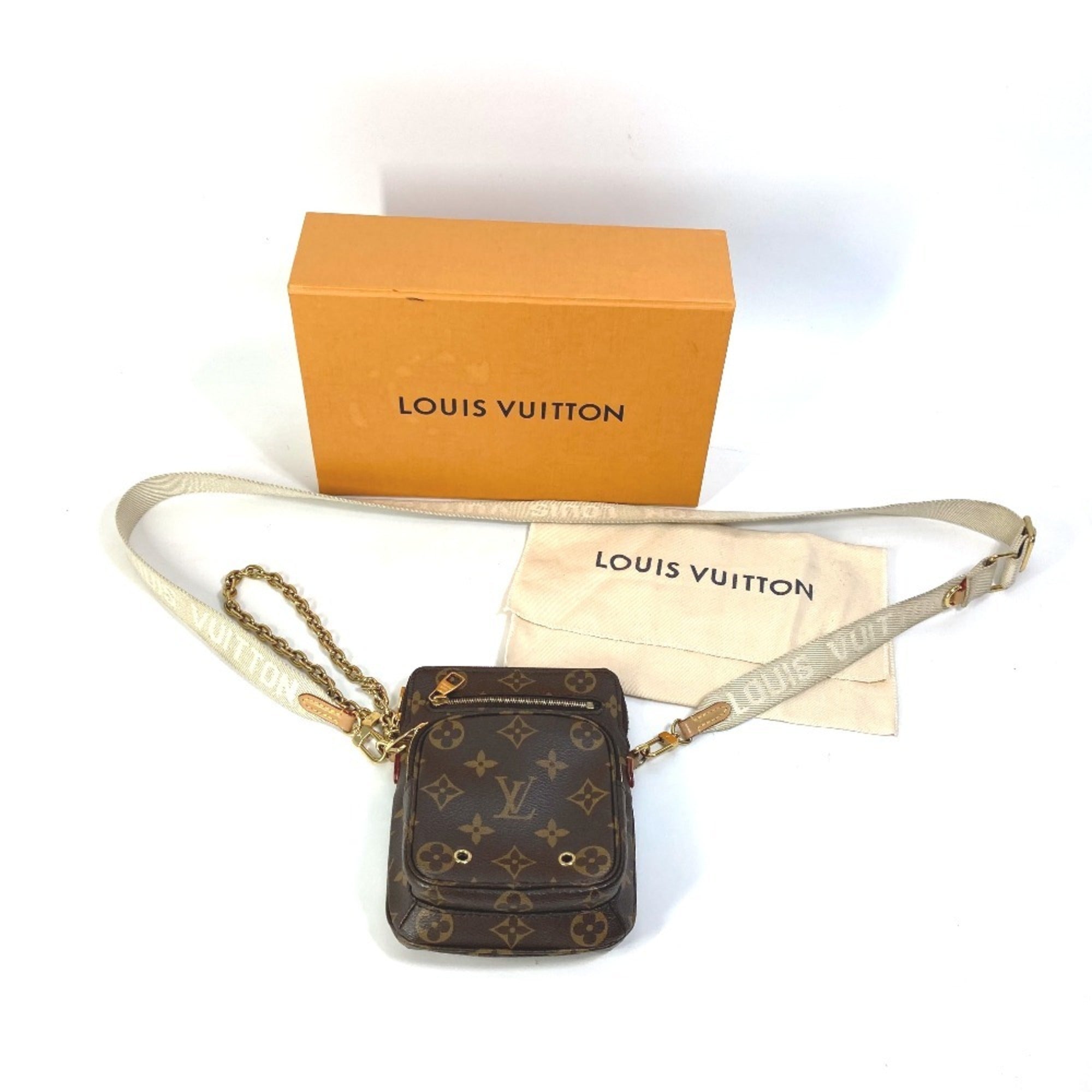 Louis Vuitton Monogram Brown Monogram Monogram Handbag Pochette Shoulder Bag (Pre-Owned)