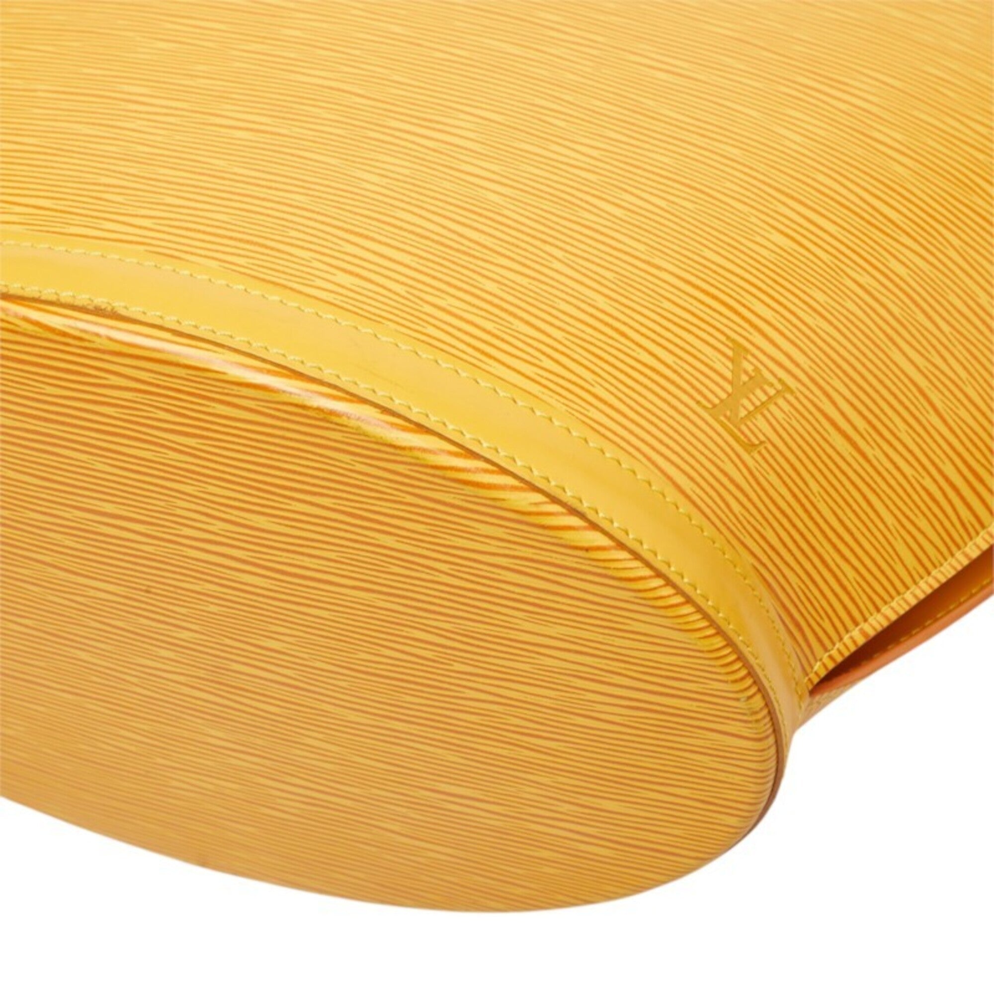 Louis Vuitton Yellow Leather Shoulder Bag (Pre-Owned)