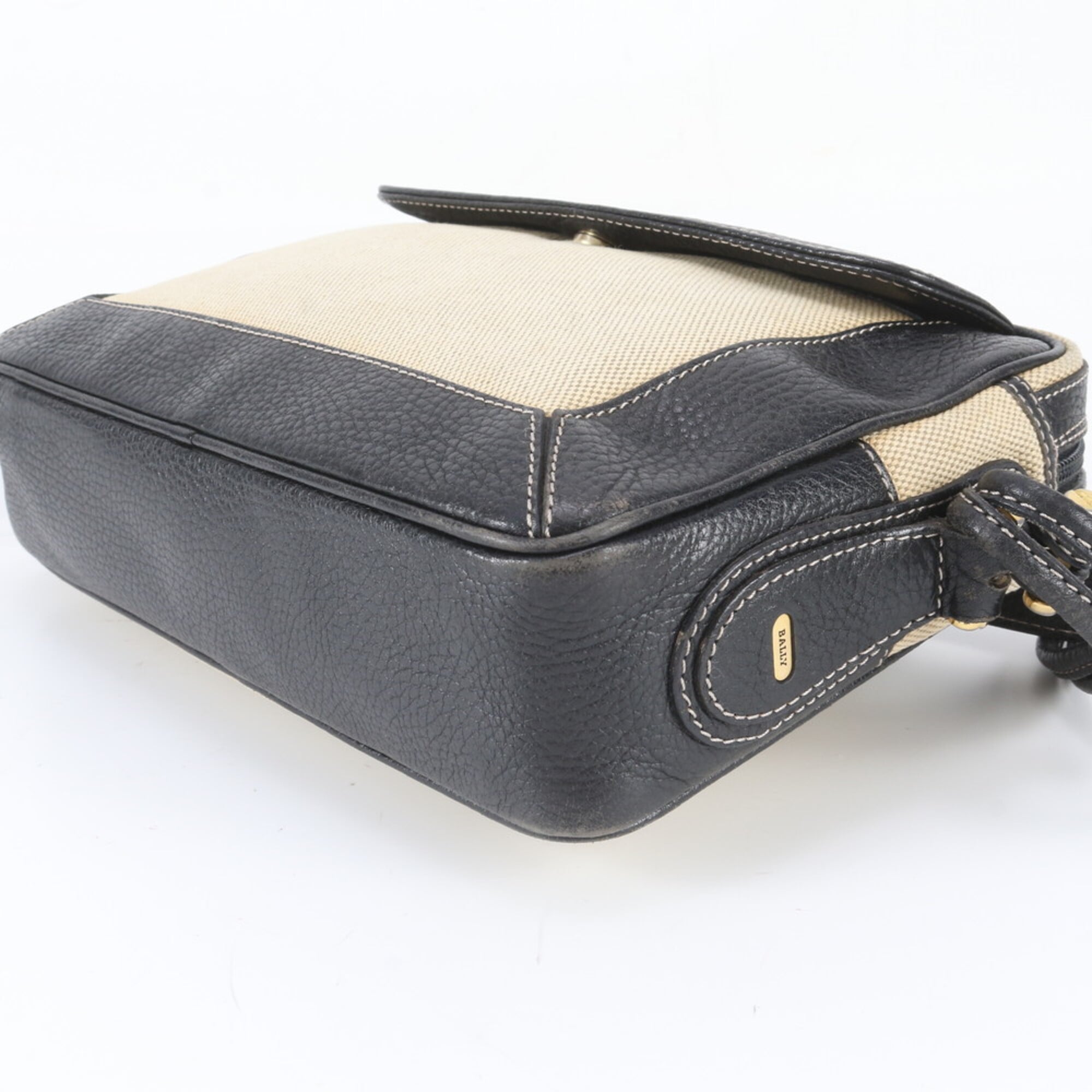 Bally Beige Navy Leather Canvas Shoulder Bag (Pre-Owned)