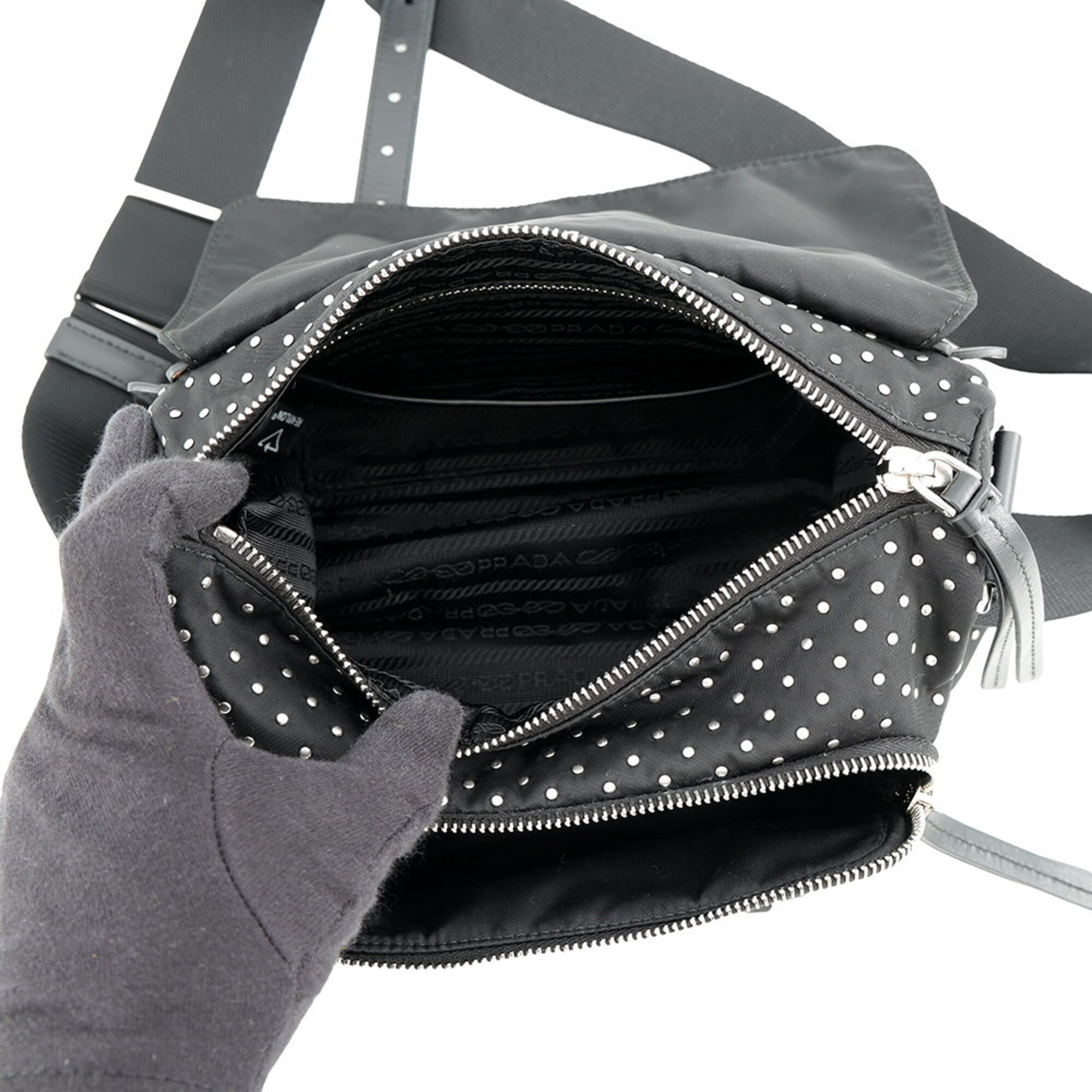 Prada Black Nylon Handbag Shoulder Bag (Pre-Owned)