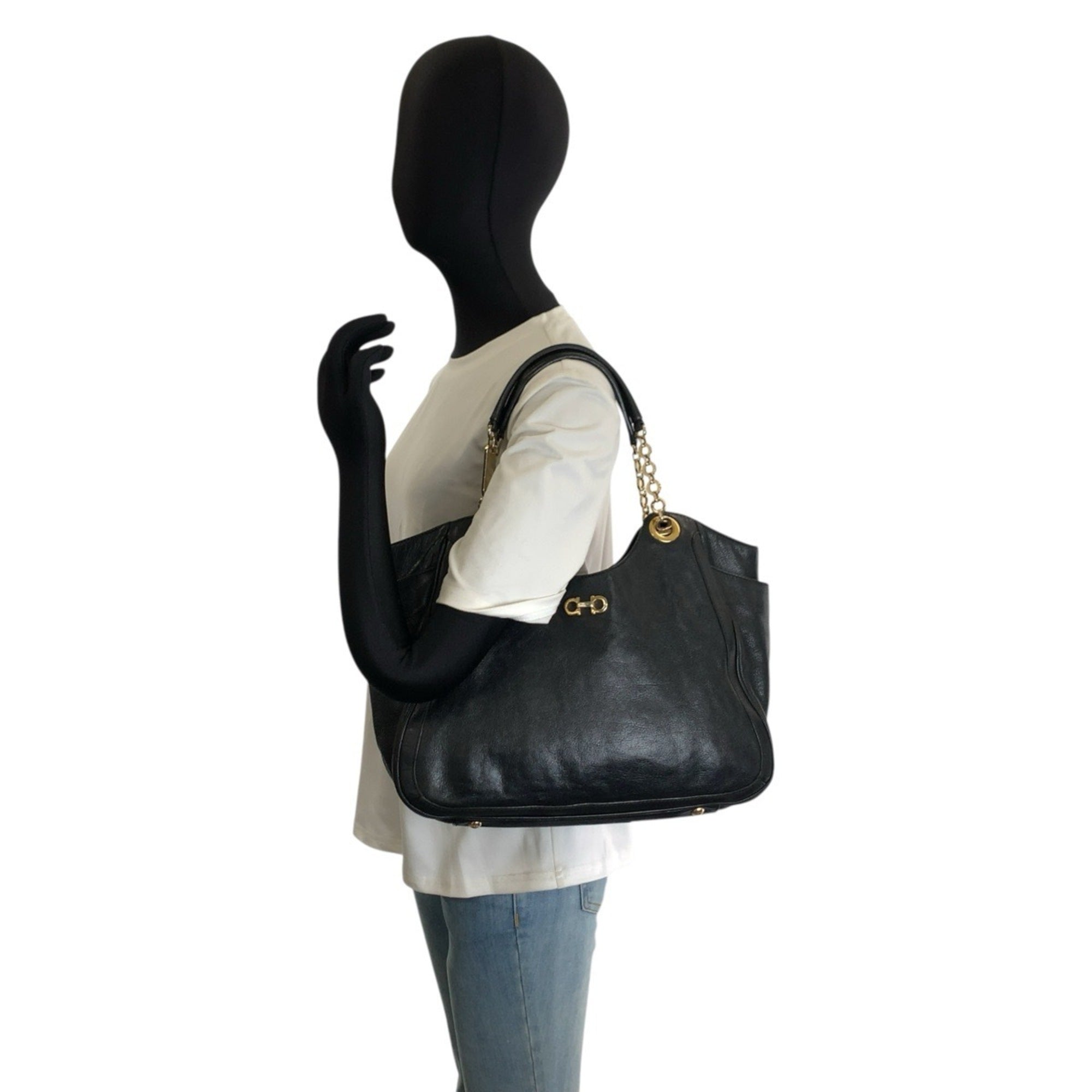 Salvatore Ferragamo Black Leather Shoulder Bag Tote Bag (Pre-Owned)