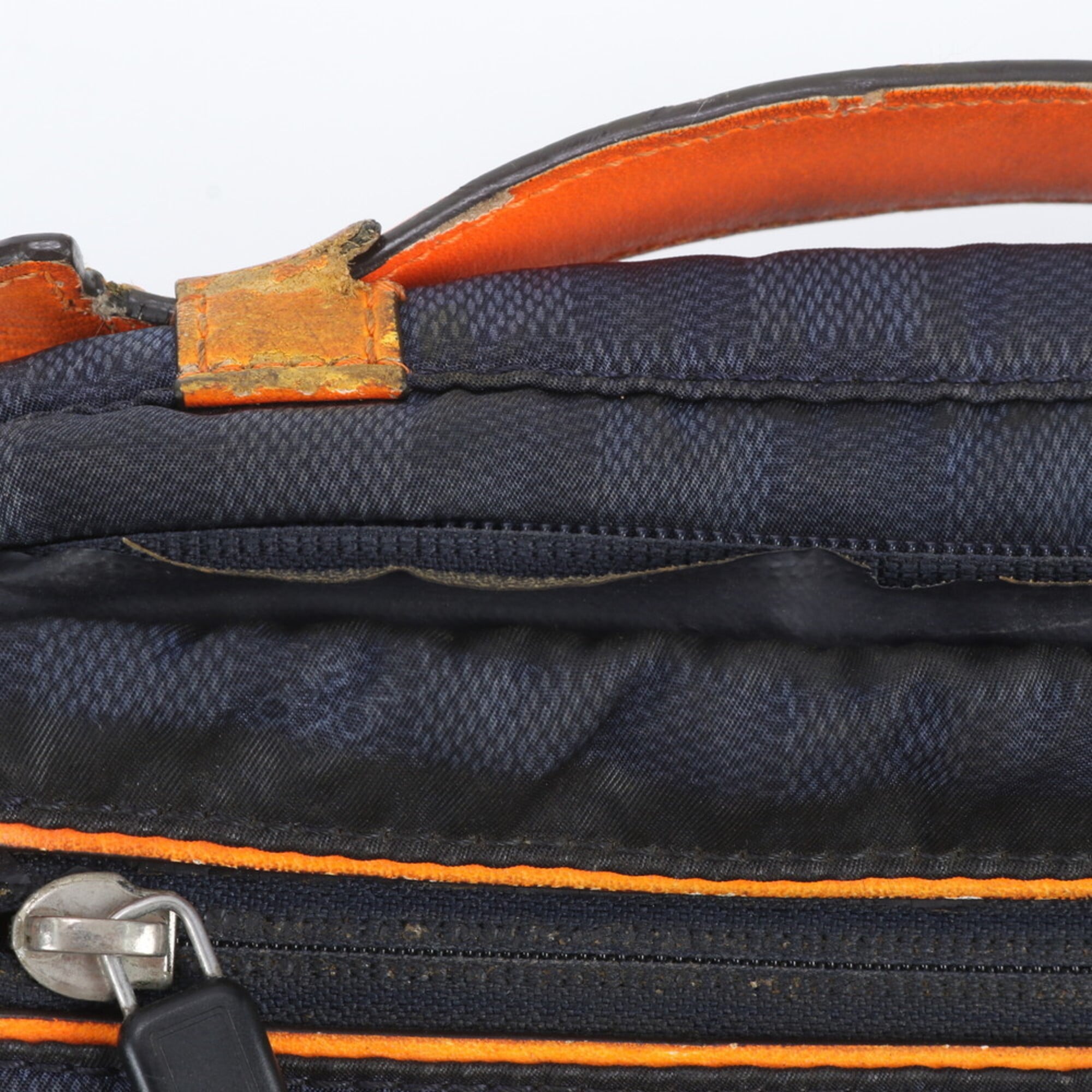 Louis Vuitton Navy Leather Nylon Pouch Sling Bag (Pre-Owned)