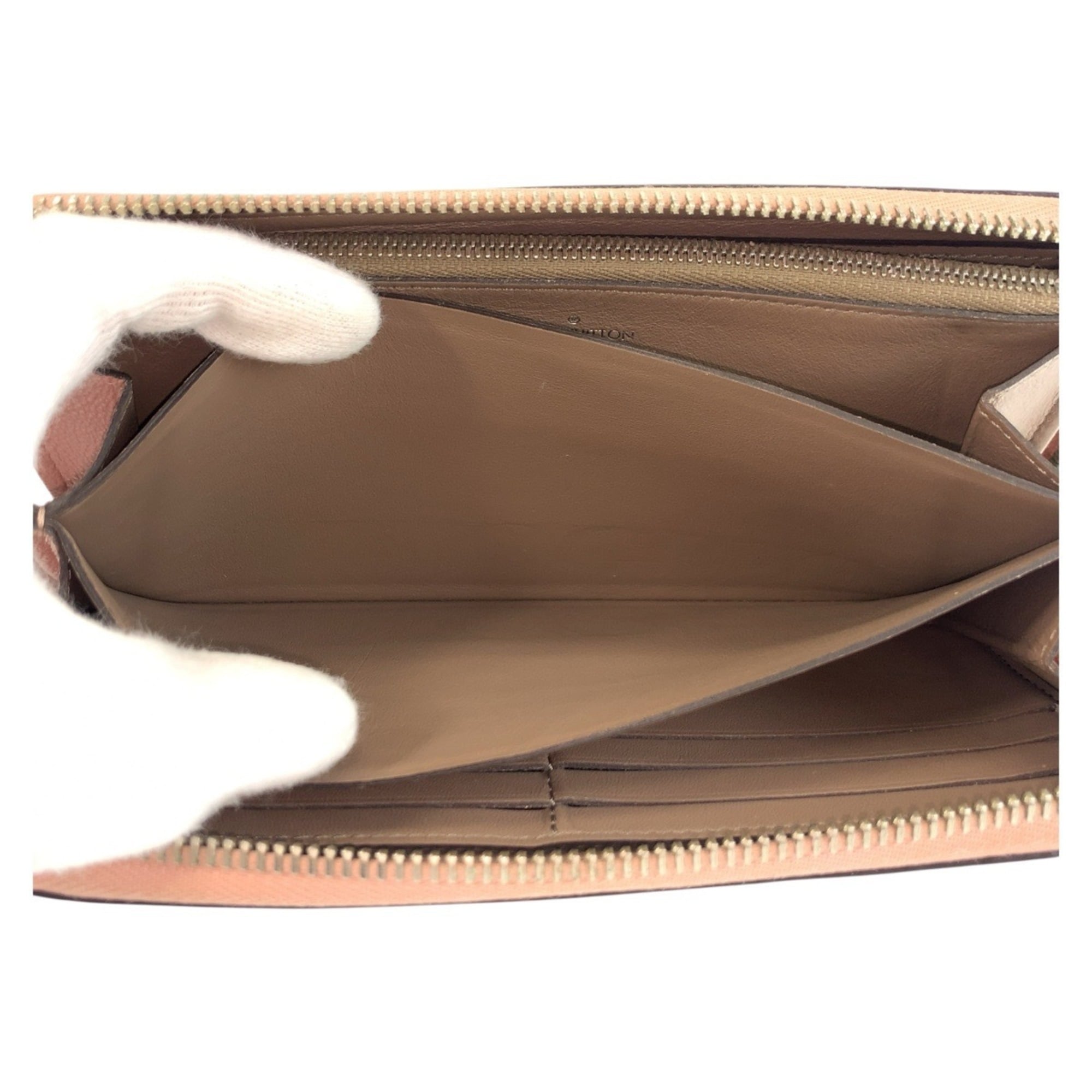 Louis Vuitton Grayish Magnolia Pink Leather Long Wallet (Bi-Fold) (Pre-Owned)