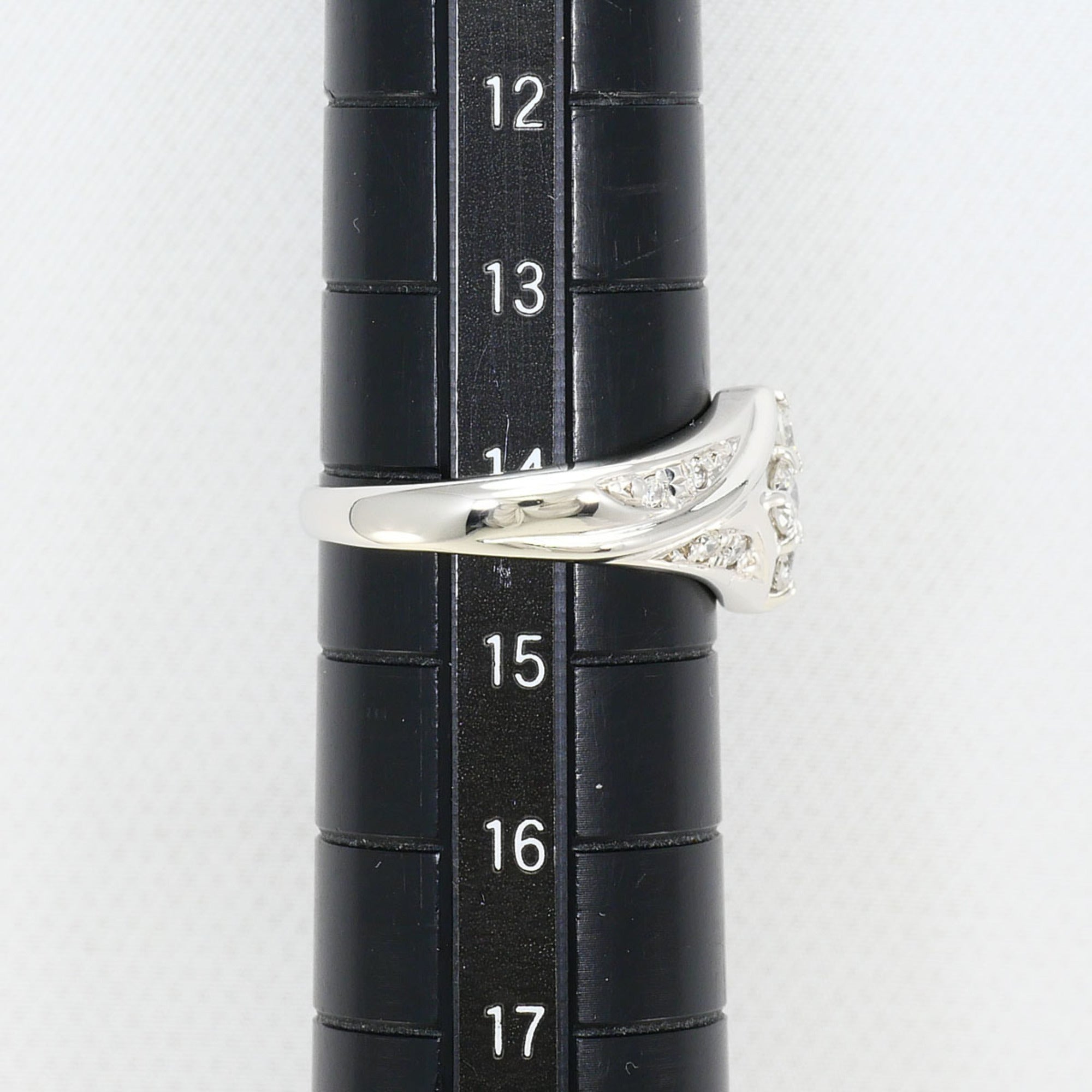 Unbranded Platinum Platinum 900 Band Ring (Pre-Owned)