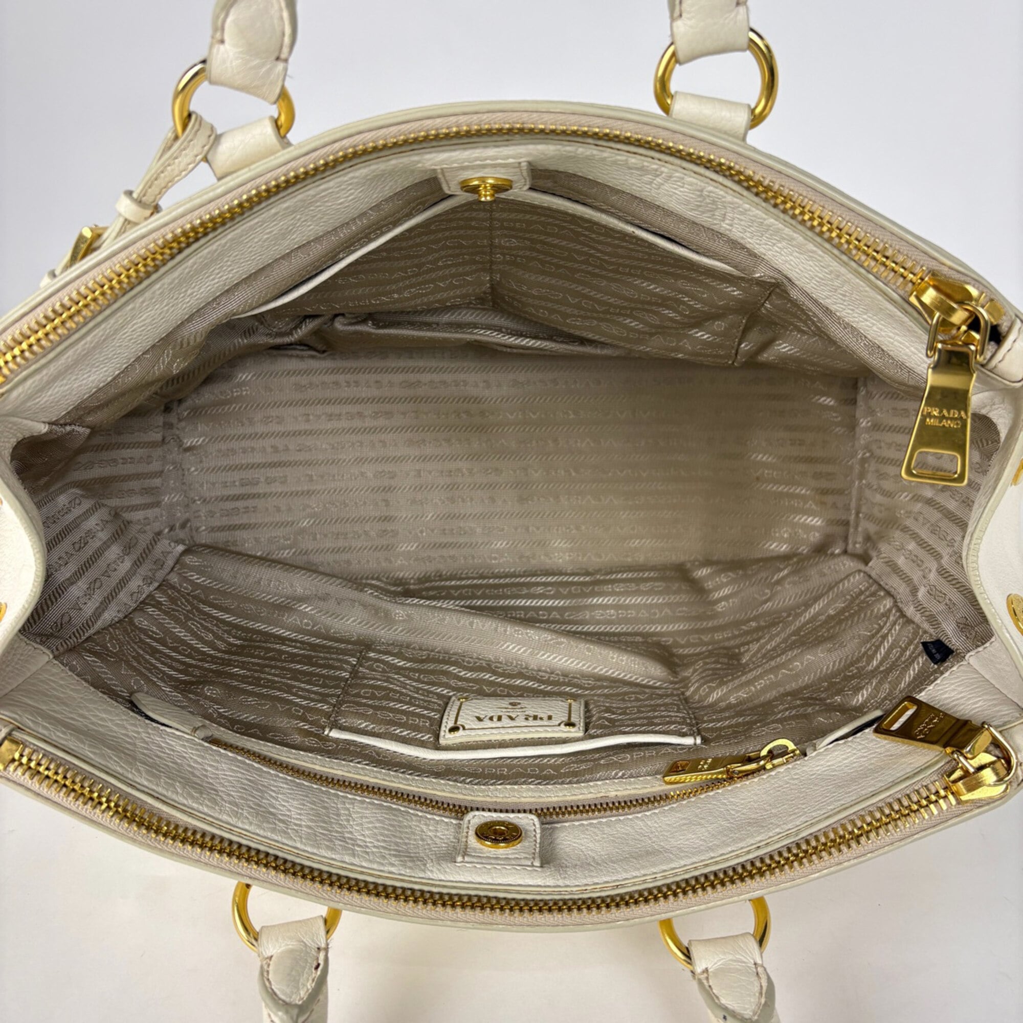 Prada Ivory Leather Handbag Tote Bag (Pre-Owned)