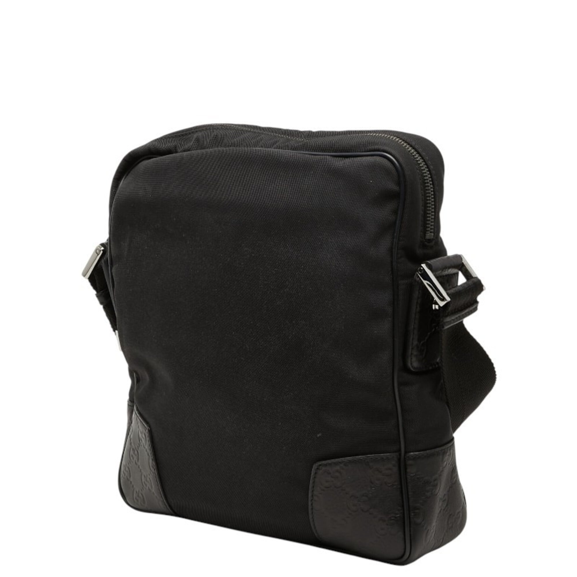Gucci Black Nylon Leather Shoulder Bag (Pre-Owned)