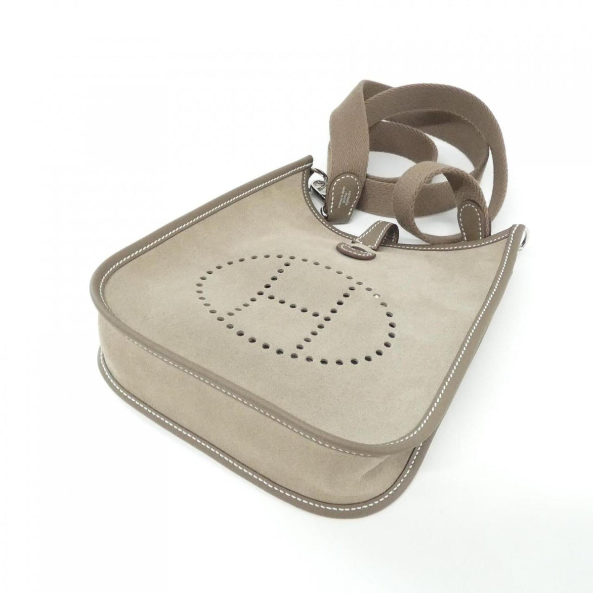 Hermes Beige Taurillon Clemence Leather Shoulder Bag (Pre-Owned)