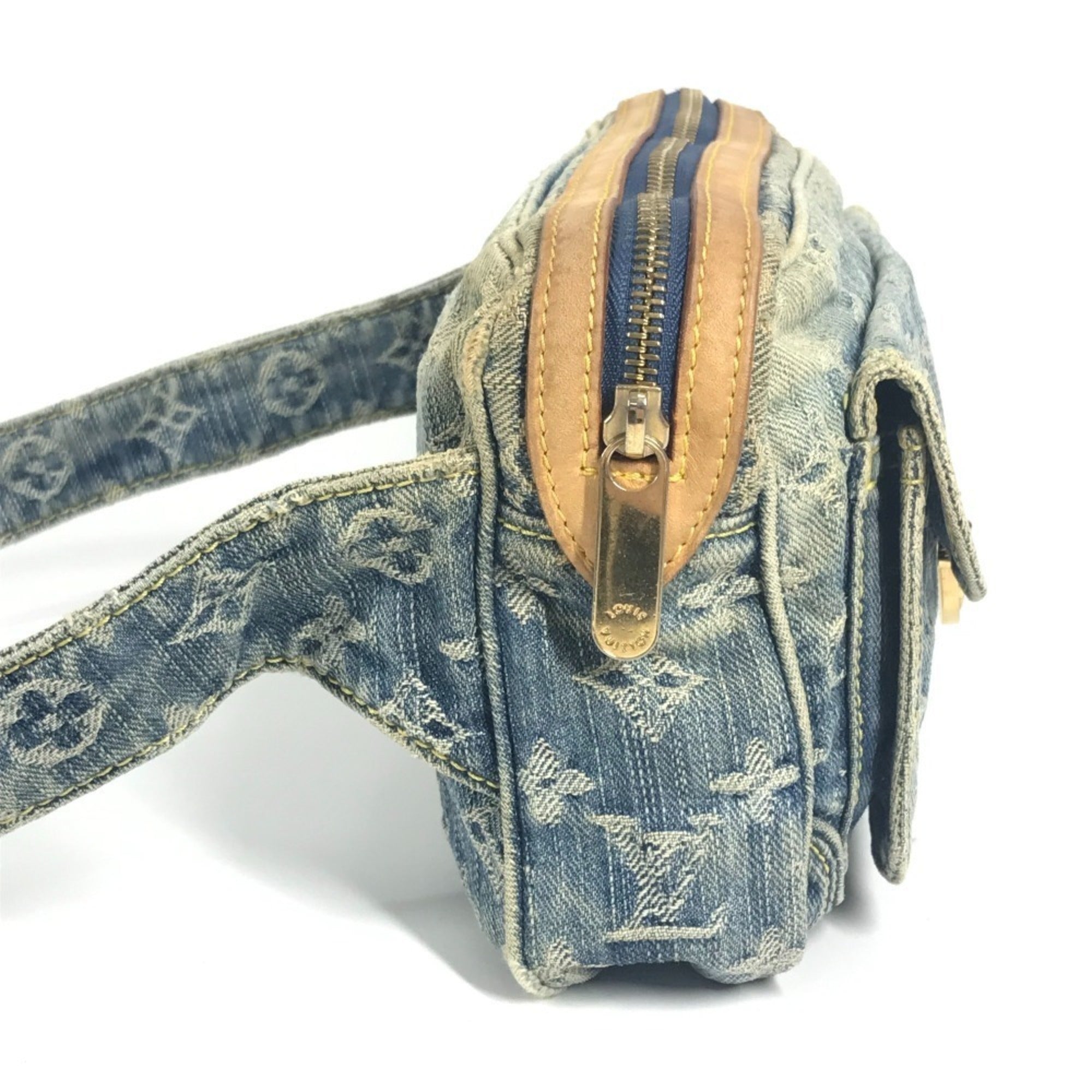 Louis Vuitton Monogram Denim Blue Monogram Monogram Denim Sling Bag (Pre-Owned)