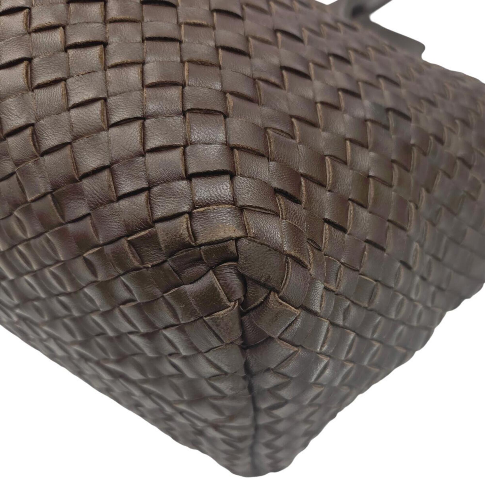Bottega Veneta Brown Leather Pouch Tote Bag (Pre-Owned)