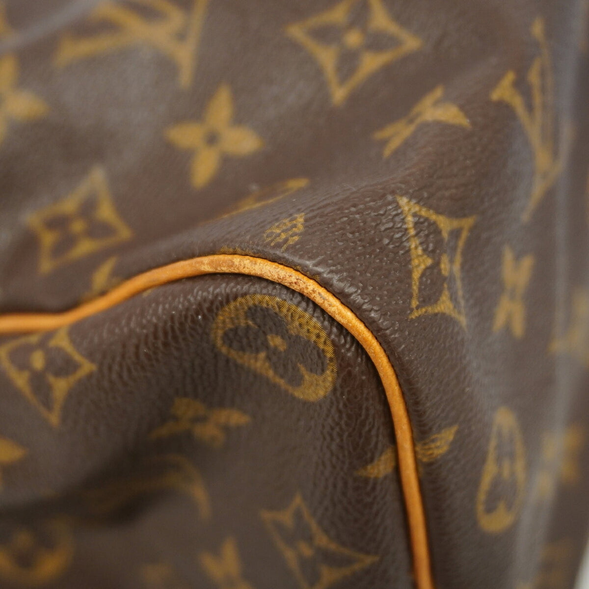 Louis Vuitton Brown Handbag (Pre-Owned)