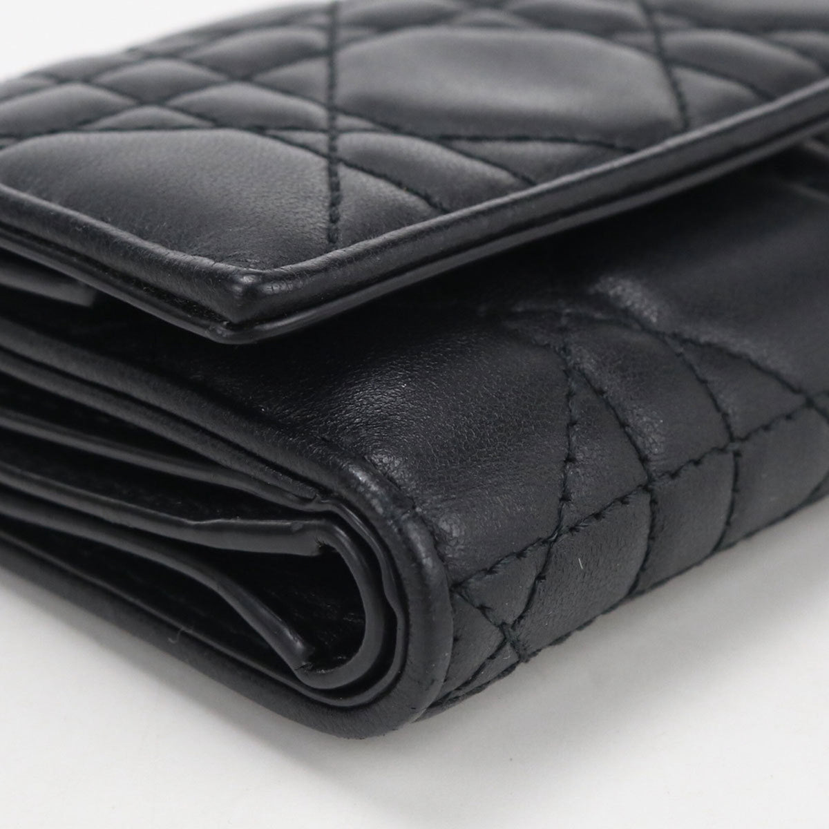 Christian Dior Black Leather Wallet (Tri-Fold) (Pre-Owned)