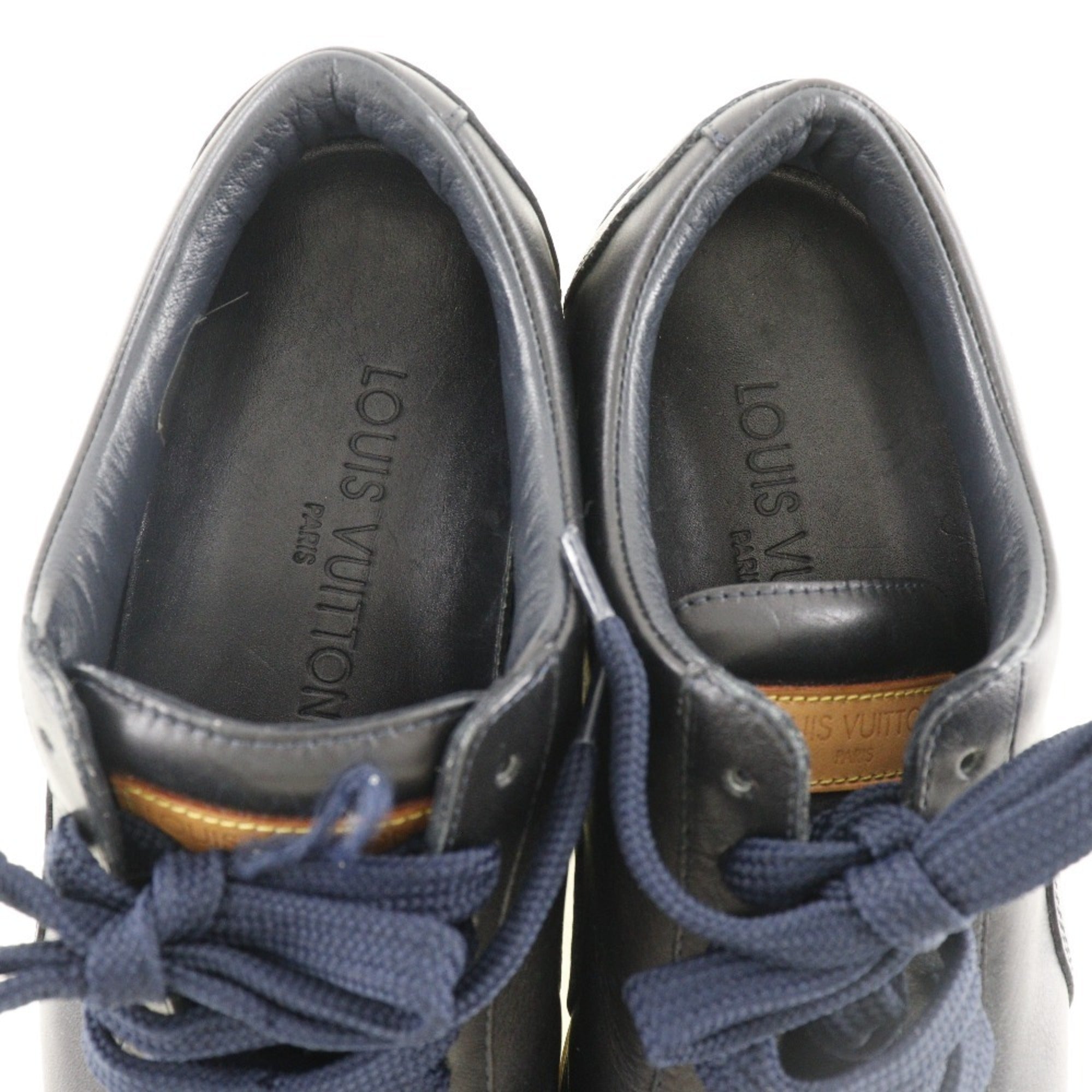 Louis Vuitton Black Sneakers (Pre-Owned)