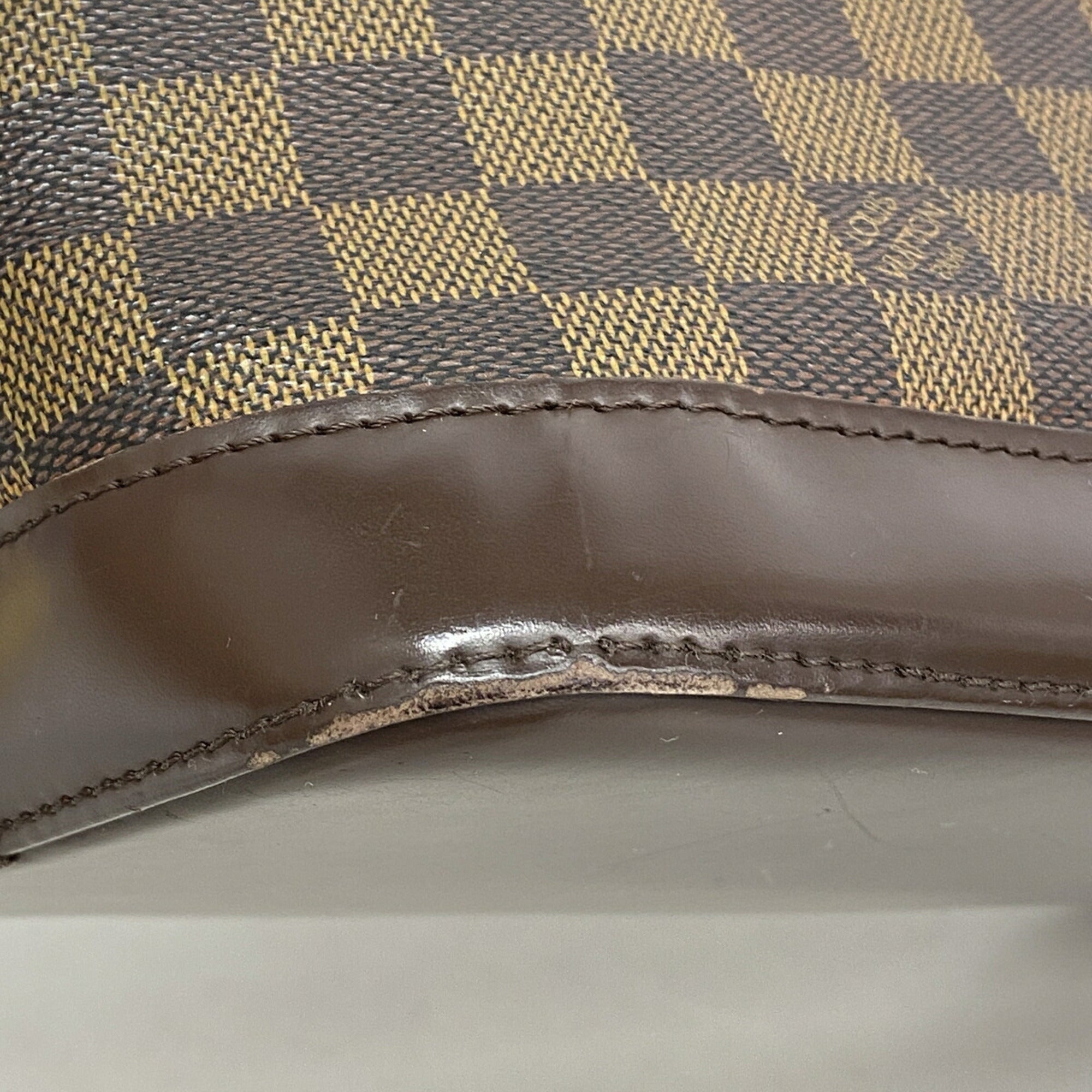 Louis Vuitton Ebene Handbag (Pre-Owned)