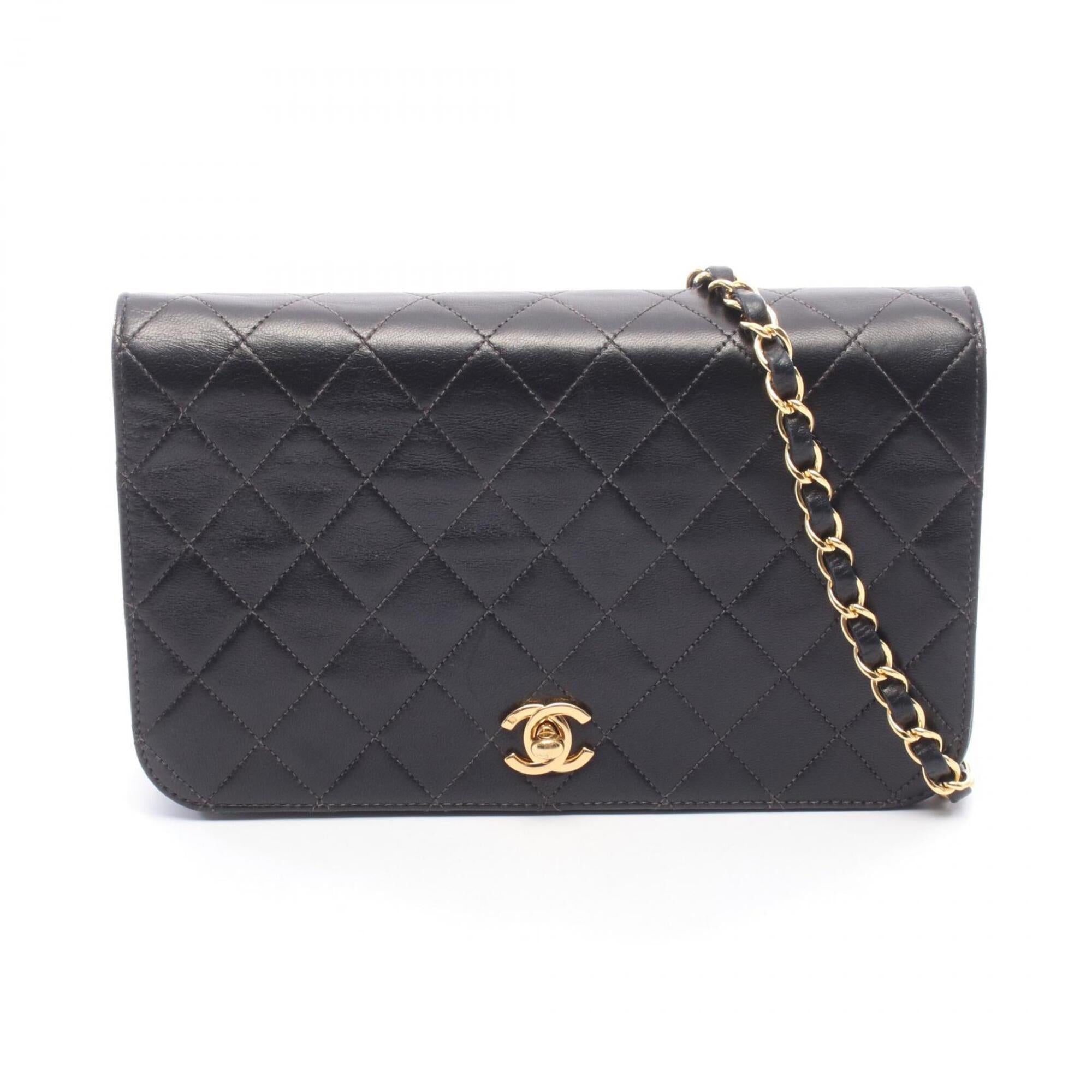 Chanel Black Leather Handbag Shoulder Bag (Pre-Owned)