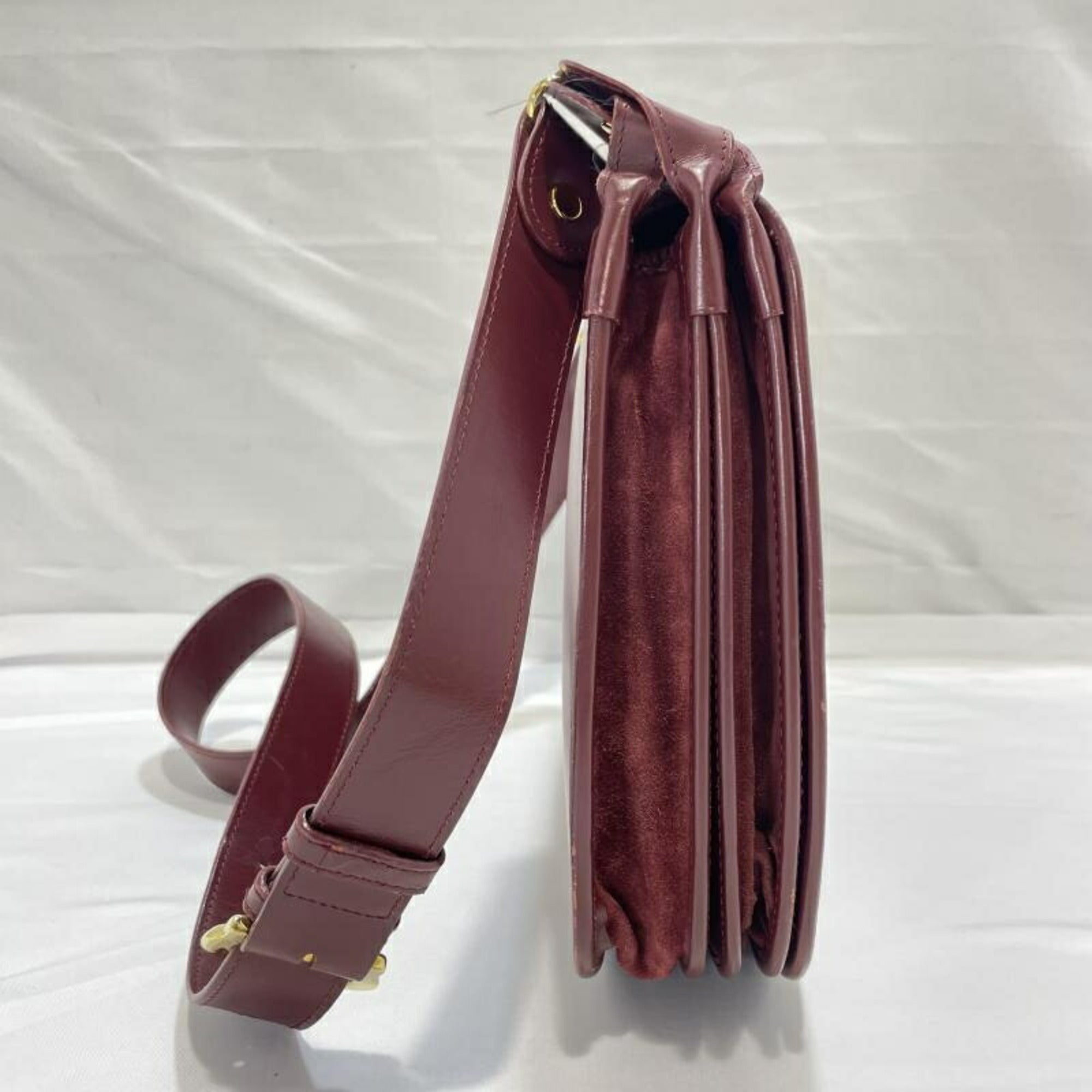 Cartier Blue Wine Red Shoulder Bag (Pre-Owned)