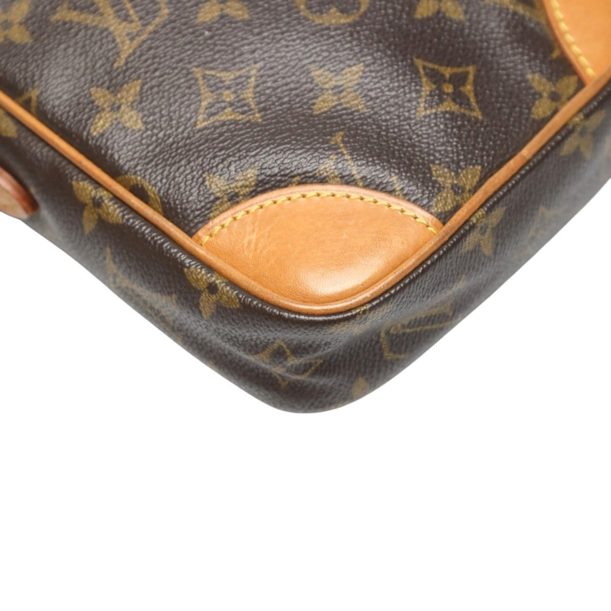 Louis Vuitton Brown Monogram Canvas Shoulder Bag (Pre-Owned)