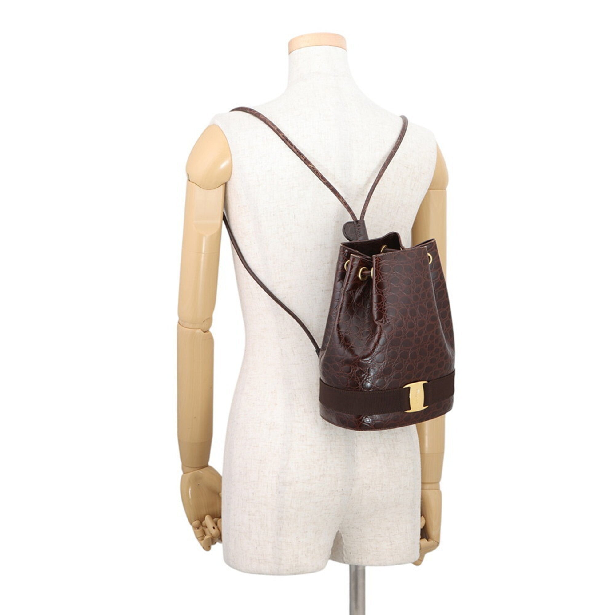 Salvatore Ferragamo Vara Brown Leather Handbag (Pre-Owned)