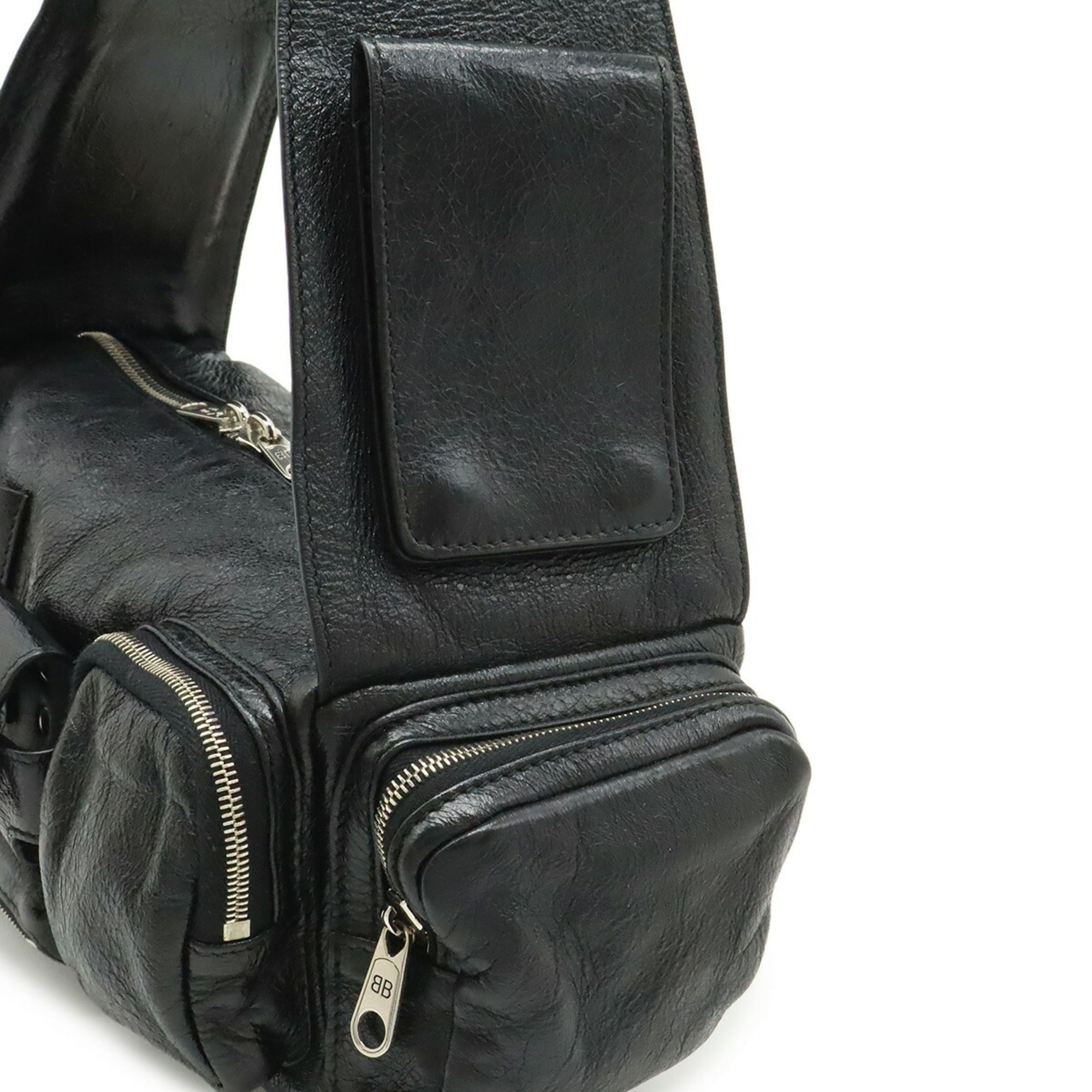 Balenciaga Black Leather Shoulder Bag (Pre-Owned)