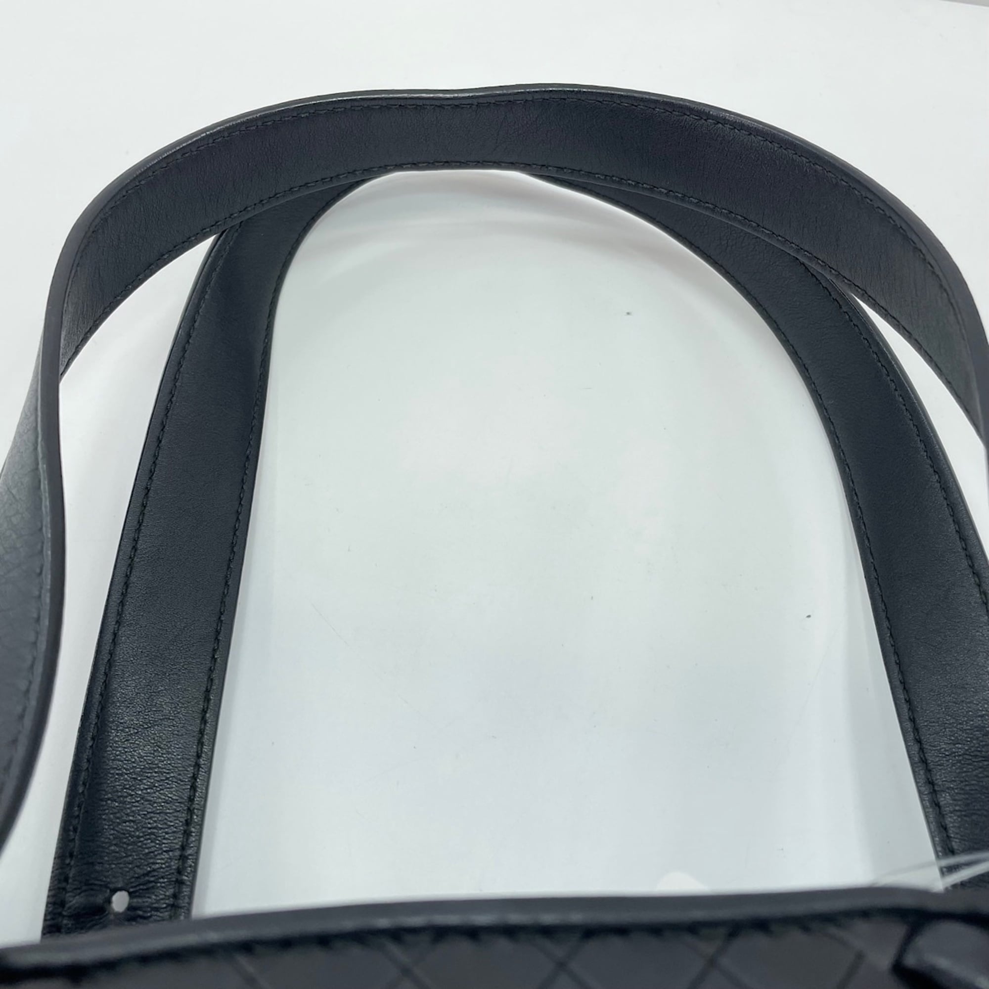 Bottega Veneta Black Intrecciato Tote Bag (Pre-Owned)