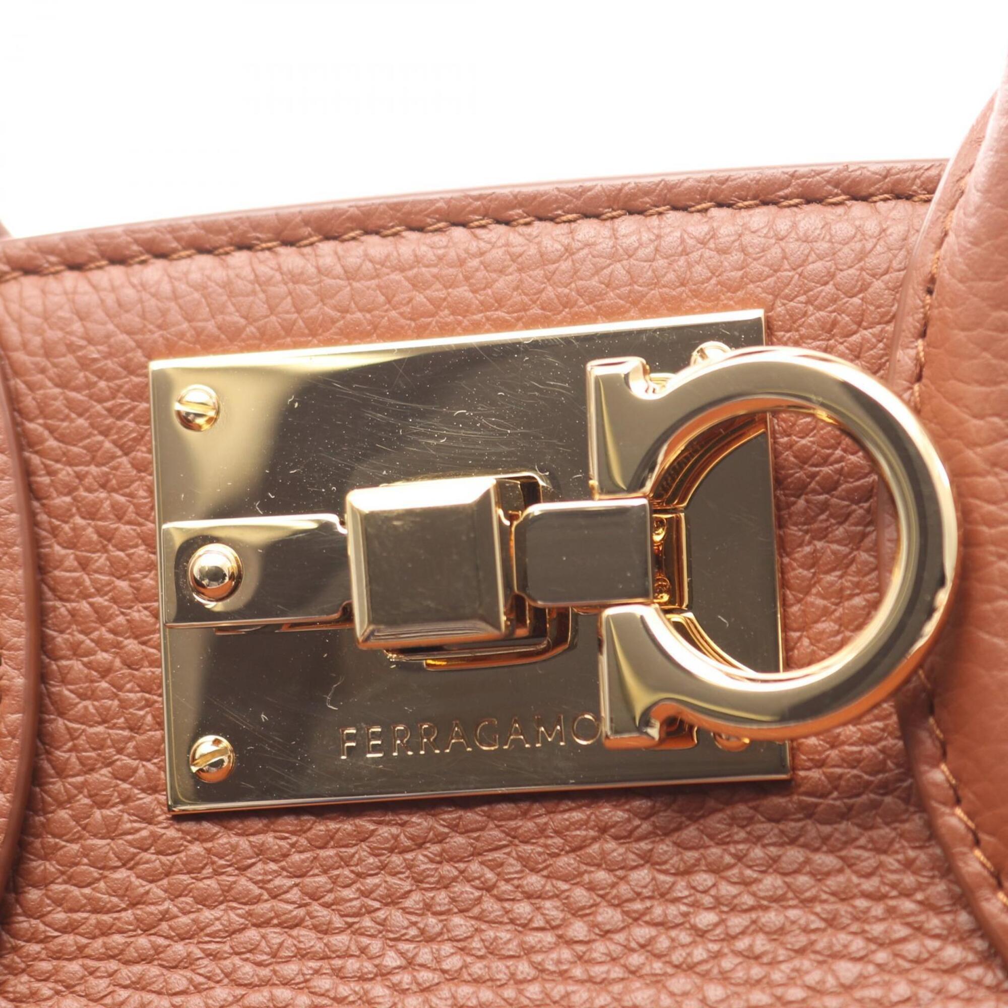 Salvatore Ferragamo Brown Leather Handbag (Pre-Owned)