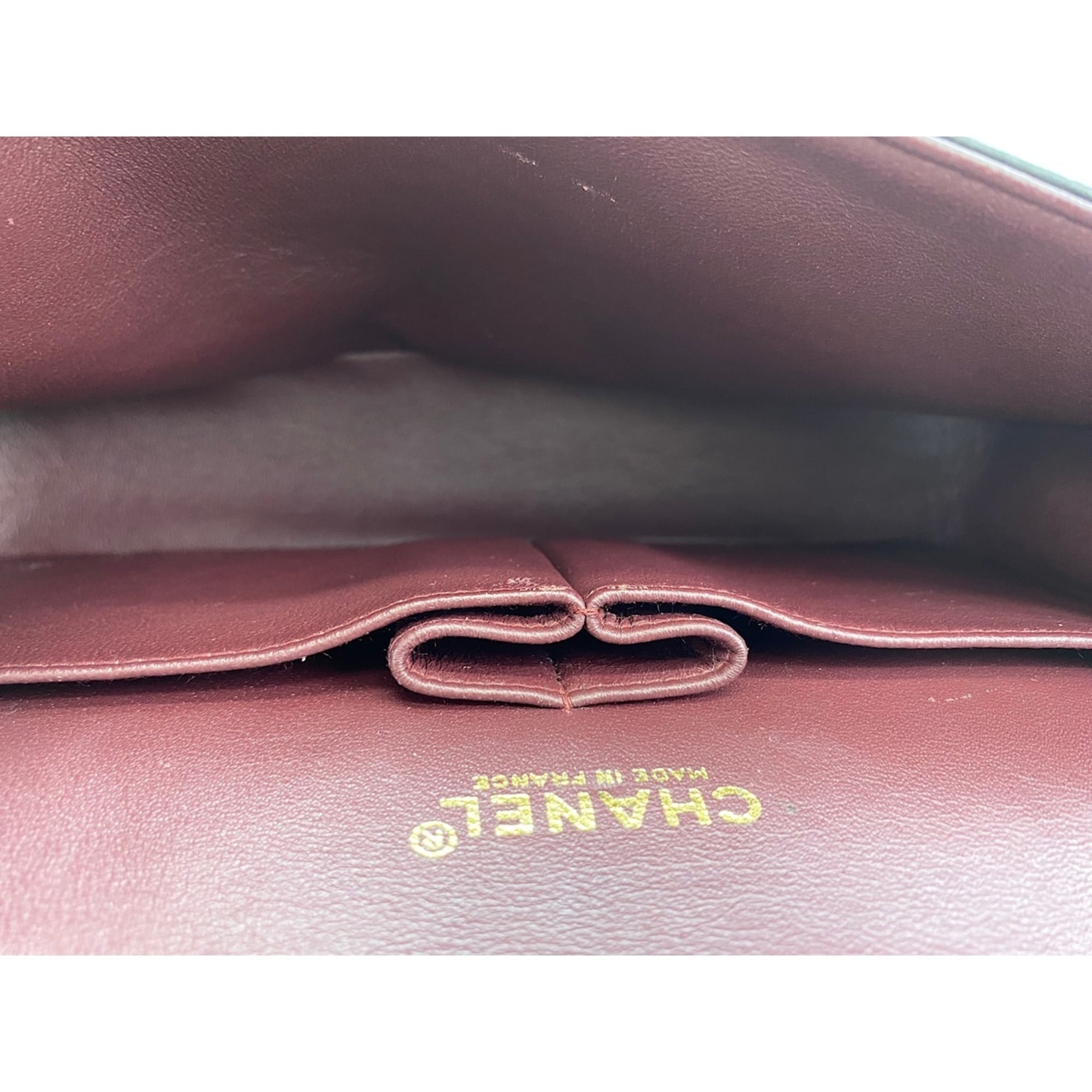 Chanel Matelasse Black Shoulder Bag (Pre-Owned)