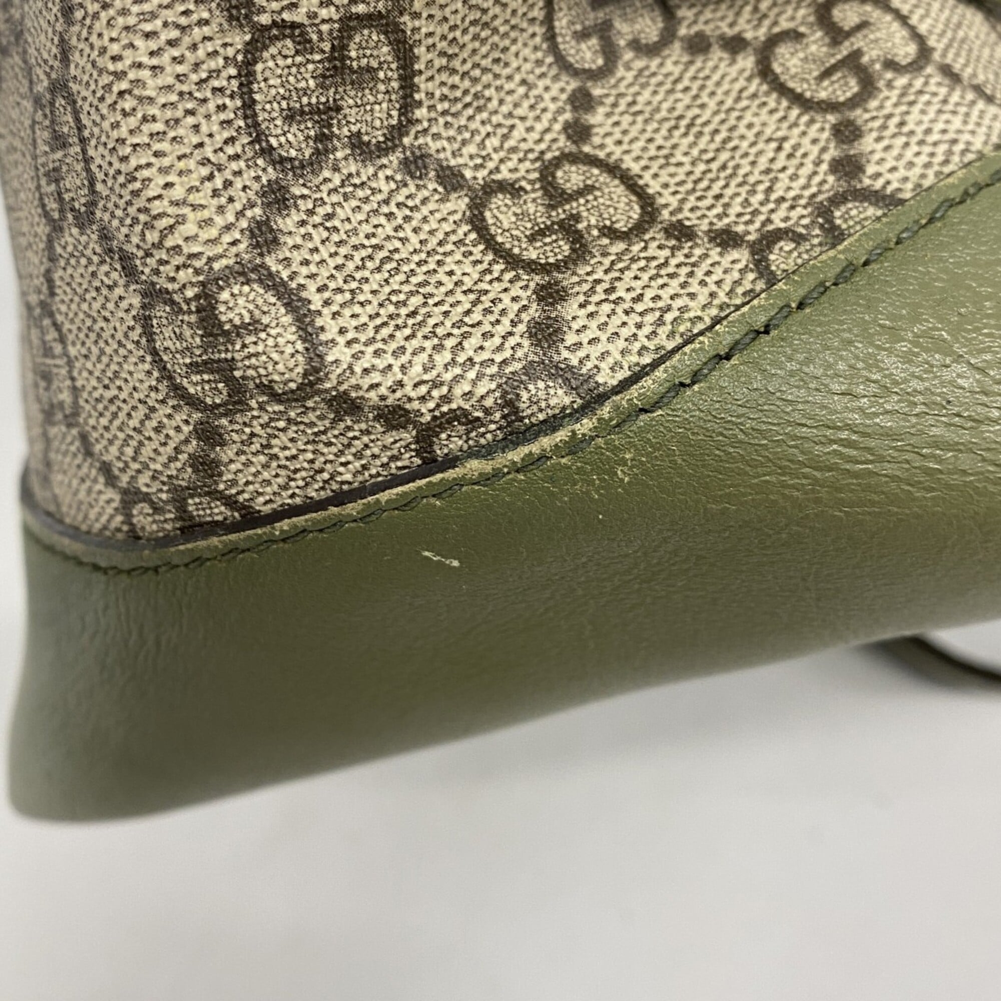 Gucci Brown Green Pvc Handbag (Pre-Owned)