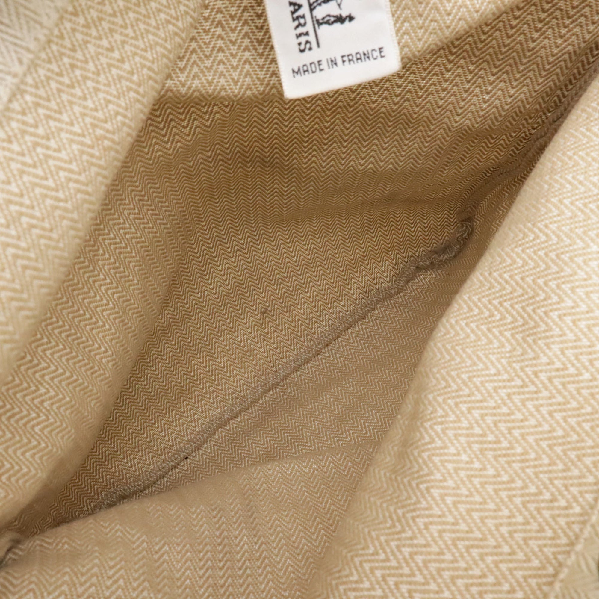 Hermes Natural White Canvas Shoulder Bag (Pre-Owned)