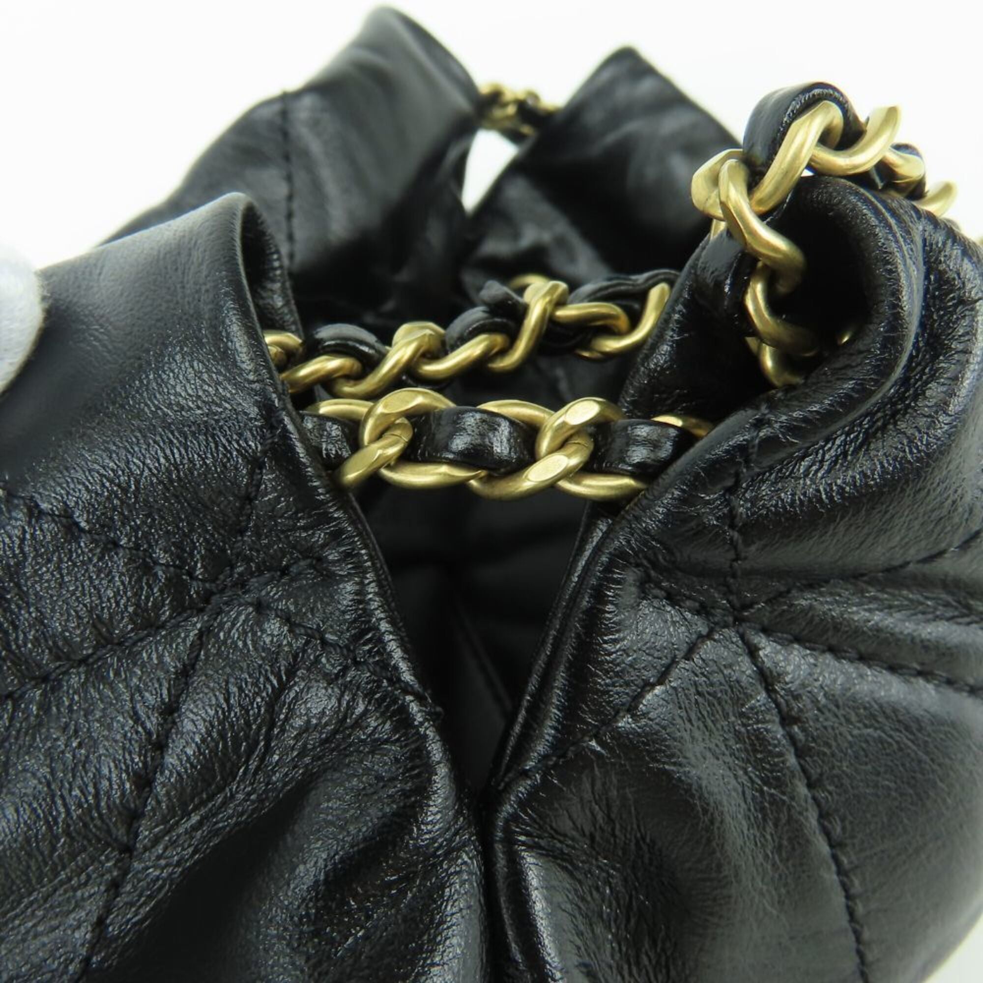 Chanel Black Handbag Shoulder Bag (Pre-Owned)